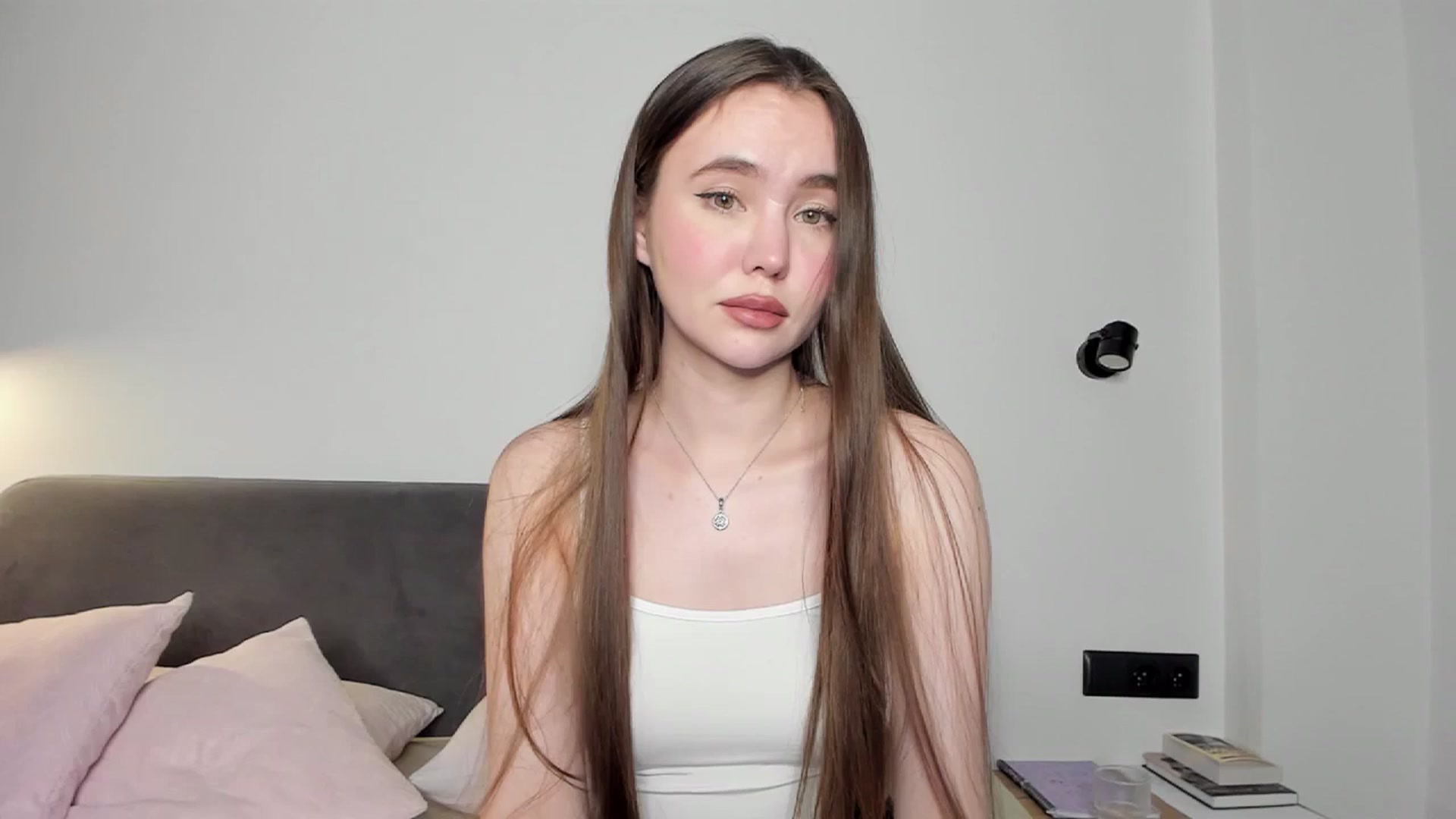 Gallery image thumbnail from SofiaShy's myfreecams stream on, 12/12/2023, 17:08 image 17 of 20