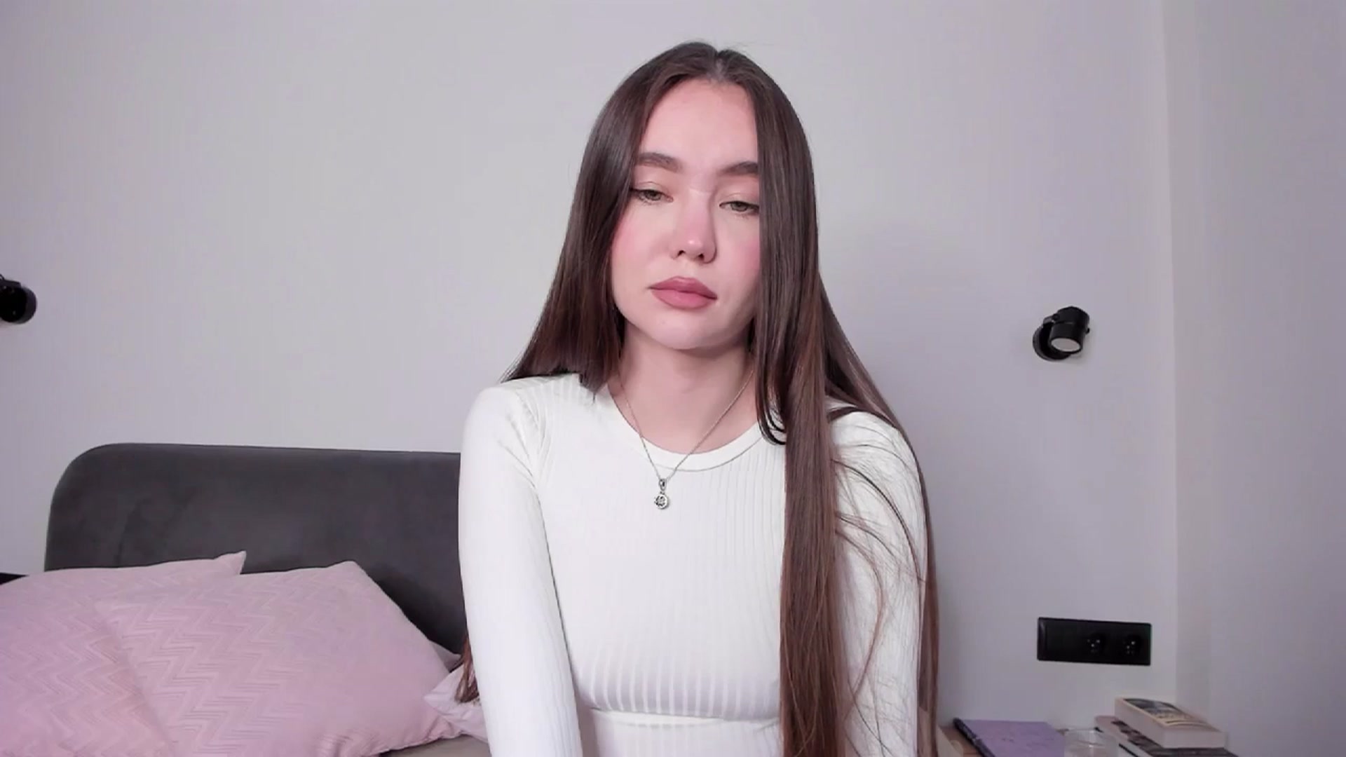 Gallery image thumbnail from SofiaShy's myfreecams stream on, 12/13/2023, 11:51 image 5 of 20