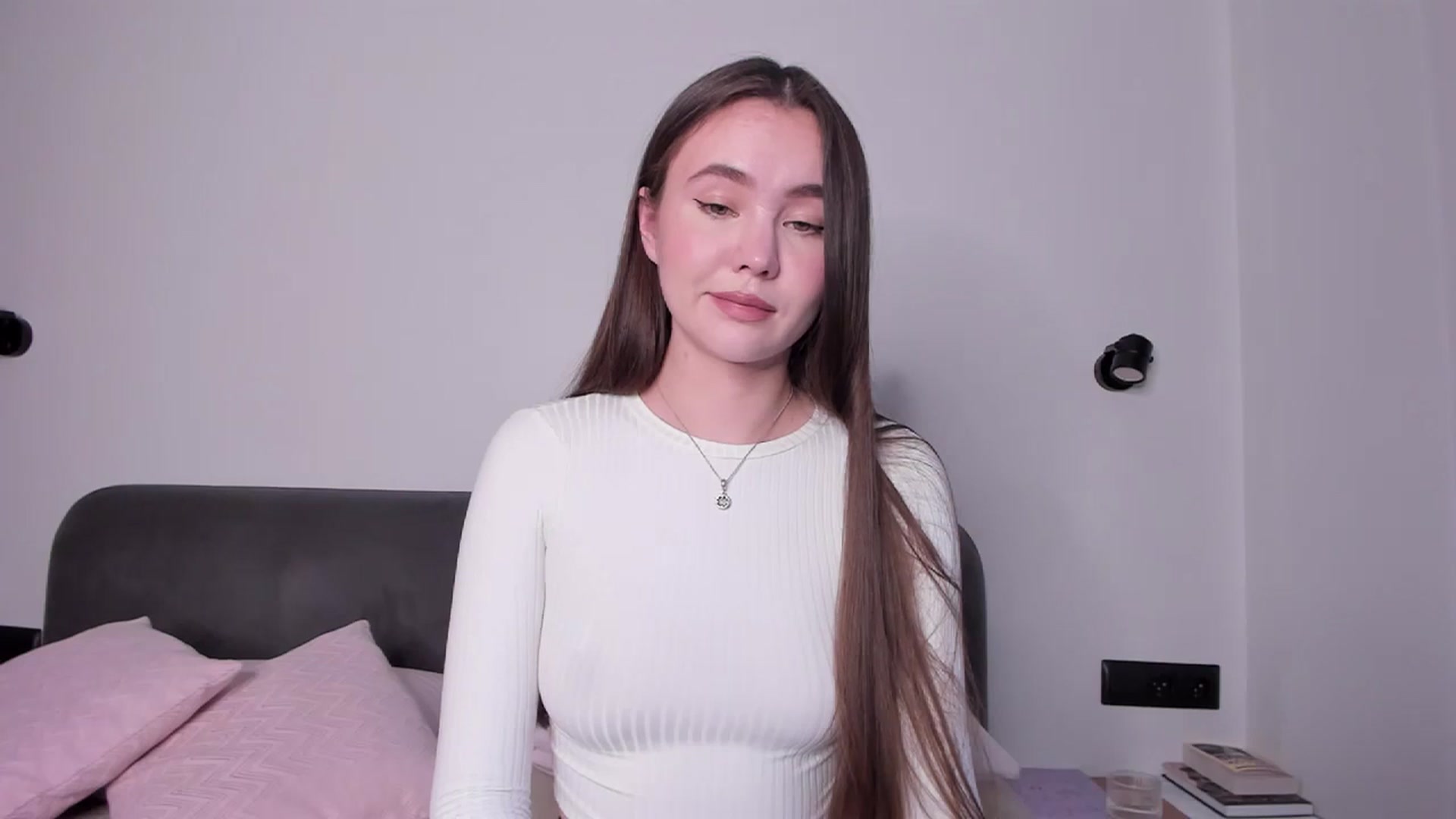 Gallery image thumbnail from SofiaShy's myfreecams stream on, 12/15/2023, 11:53 image 20 of 20