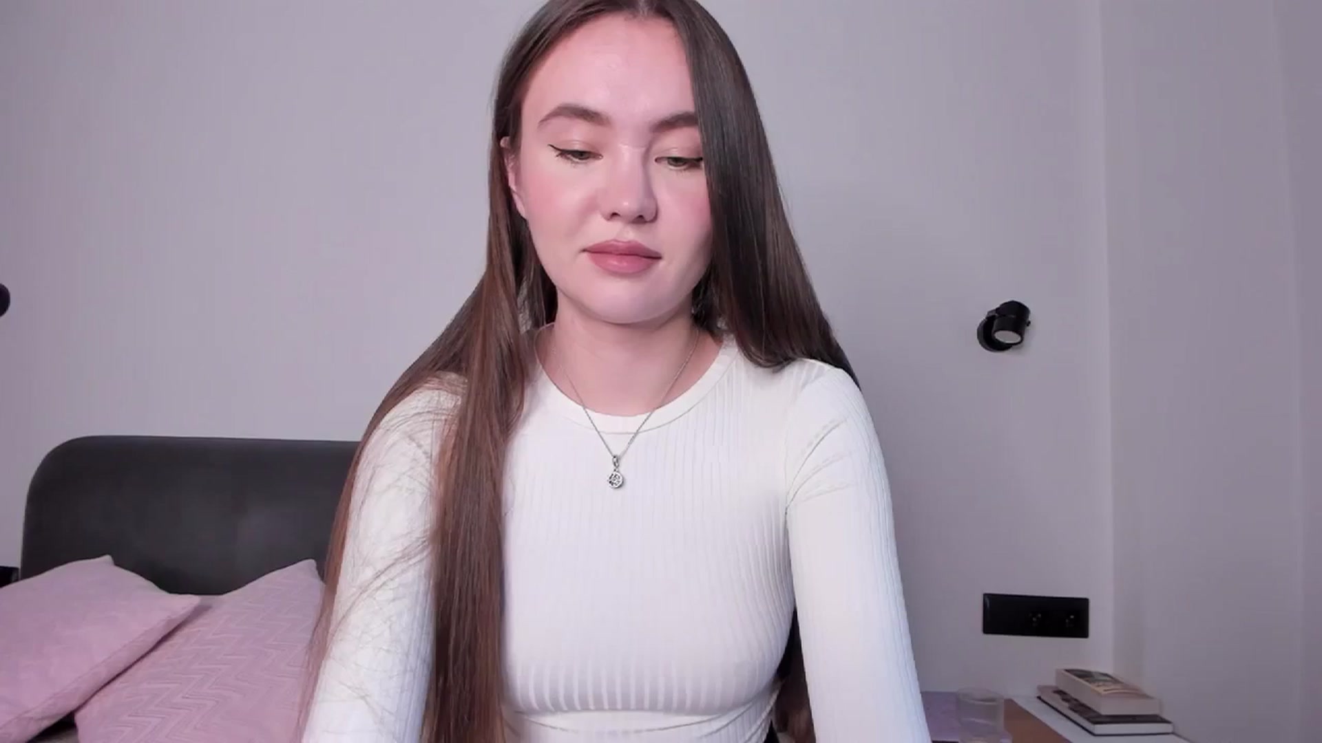 Gallery image thumbnail from SofiaShy's myfreecams stream on, 12/15/2023, 11:53 image 7 of 20