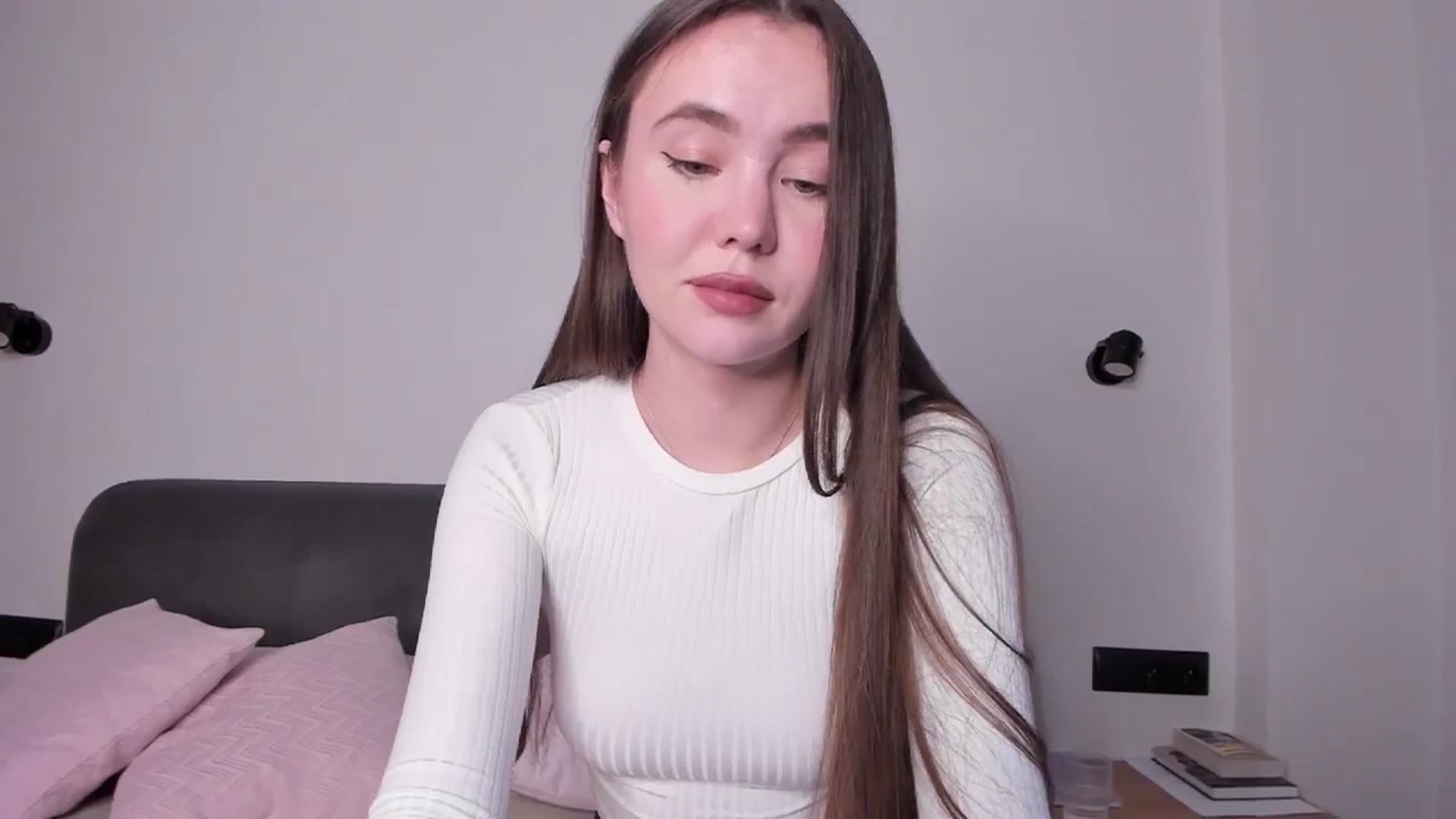 Gallery image thumbnail from SofiaShy's myfreecams stream on, 12/15/2023, 12:42 image 4 of 20