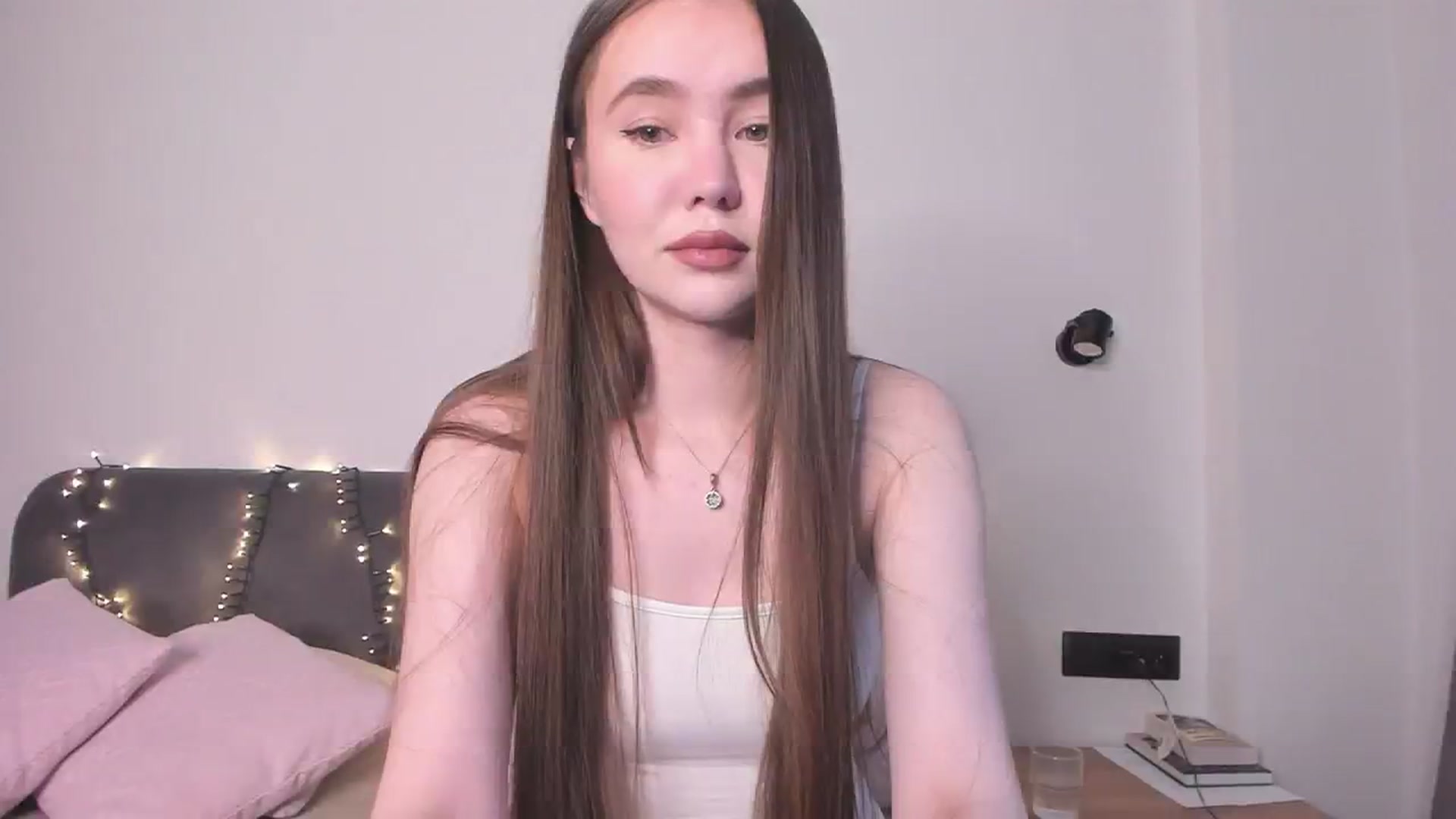 Gallery image thumbnail from SofiaShy's myfreecams stream on, 12/29/2023, 11:53 image 13 of 20