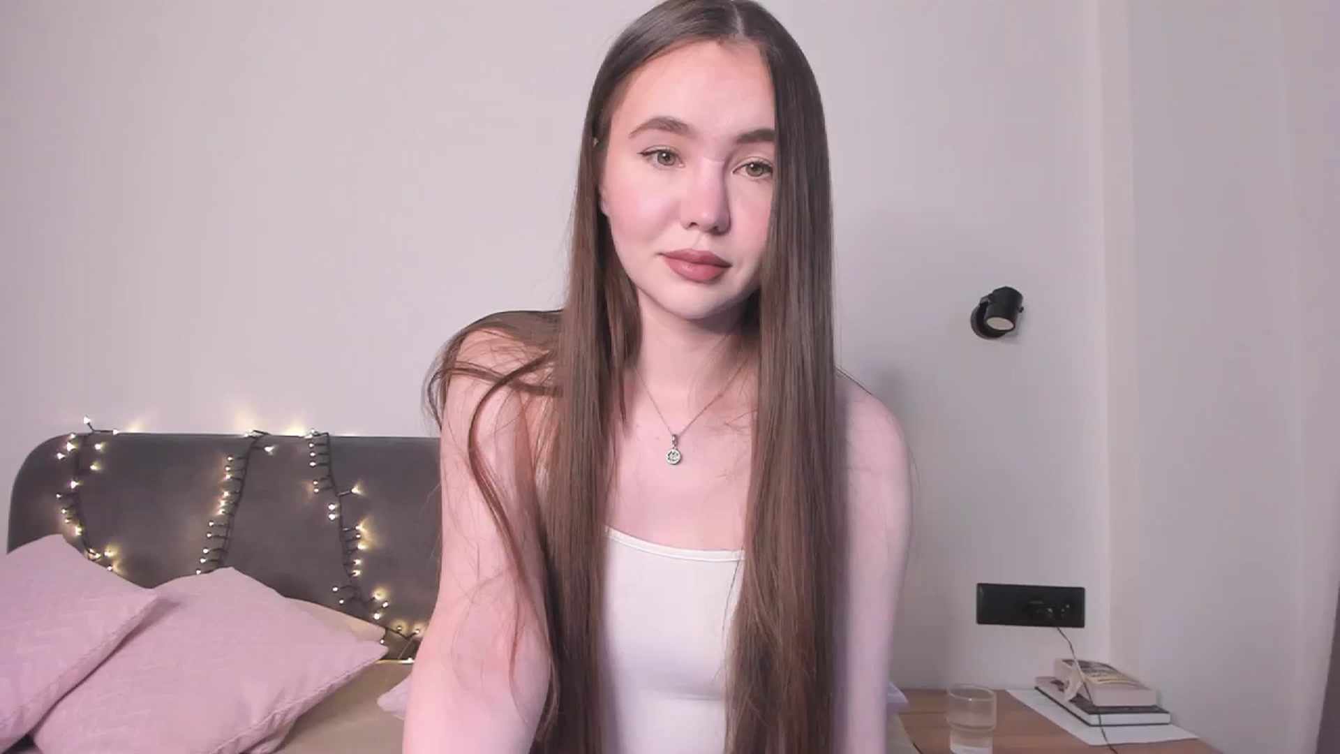 Gallery image thumbnail from SofiaShy's myfreecams stream on, 12/29/2023, 11:53 image 17 of 20