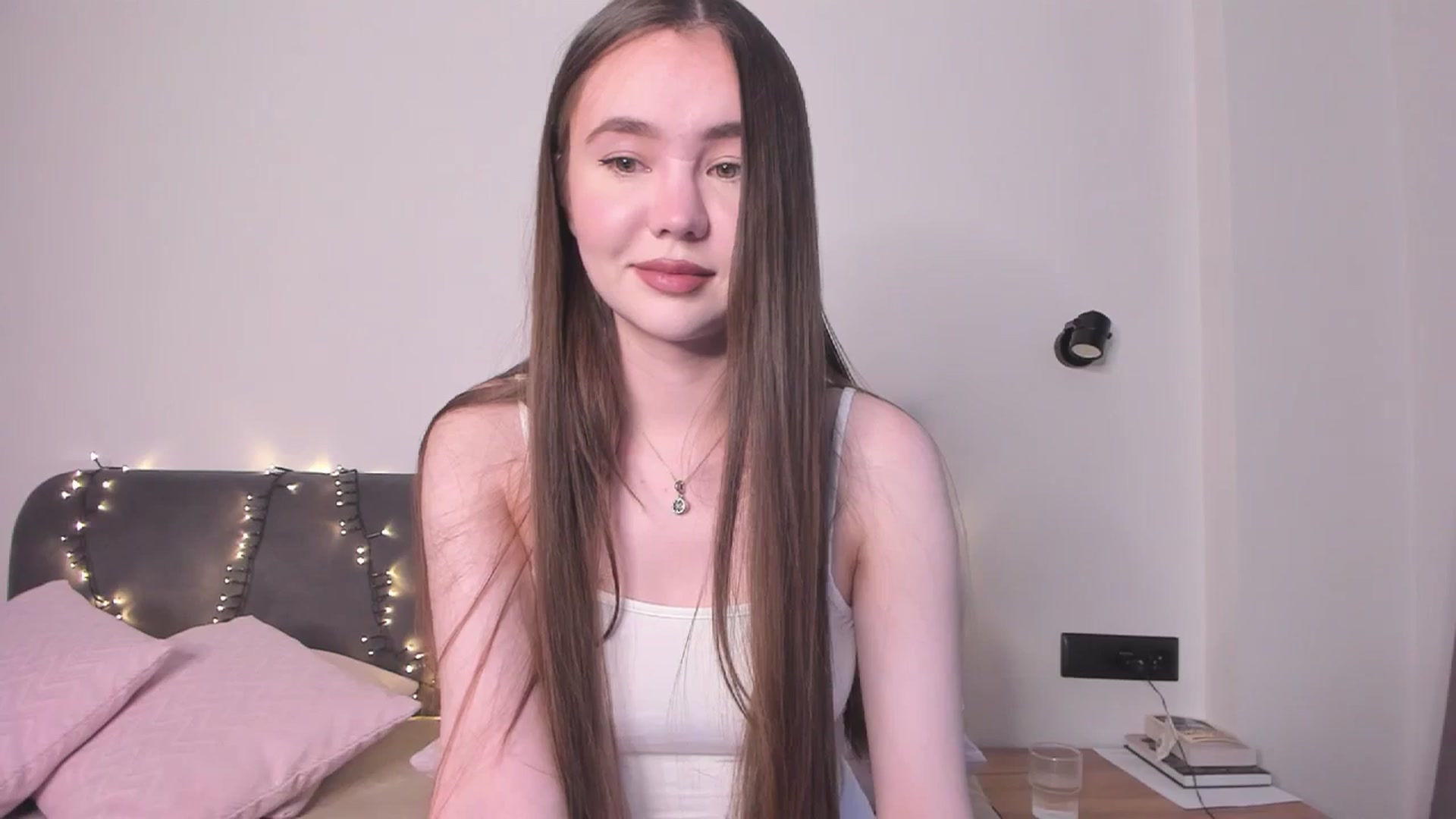 Gallery image thumbnail from SofiaShy's myfreecams stream on, 12/29/2023, 11:53 image 19 of 20