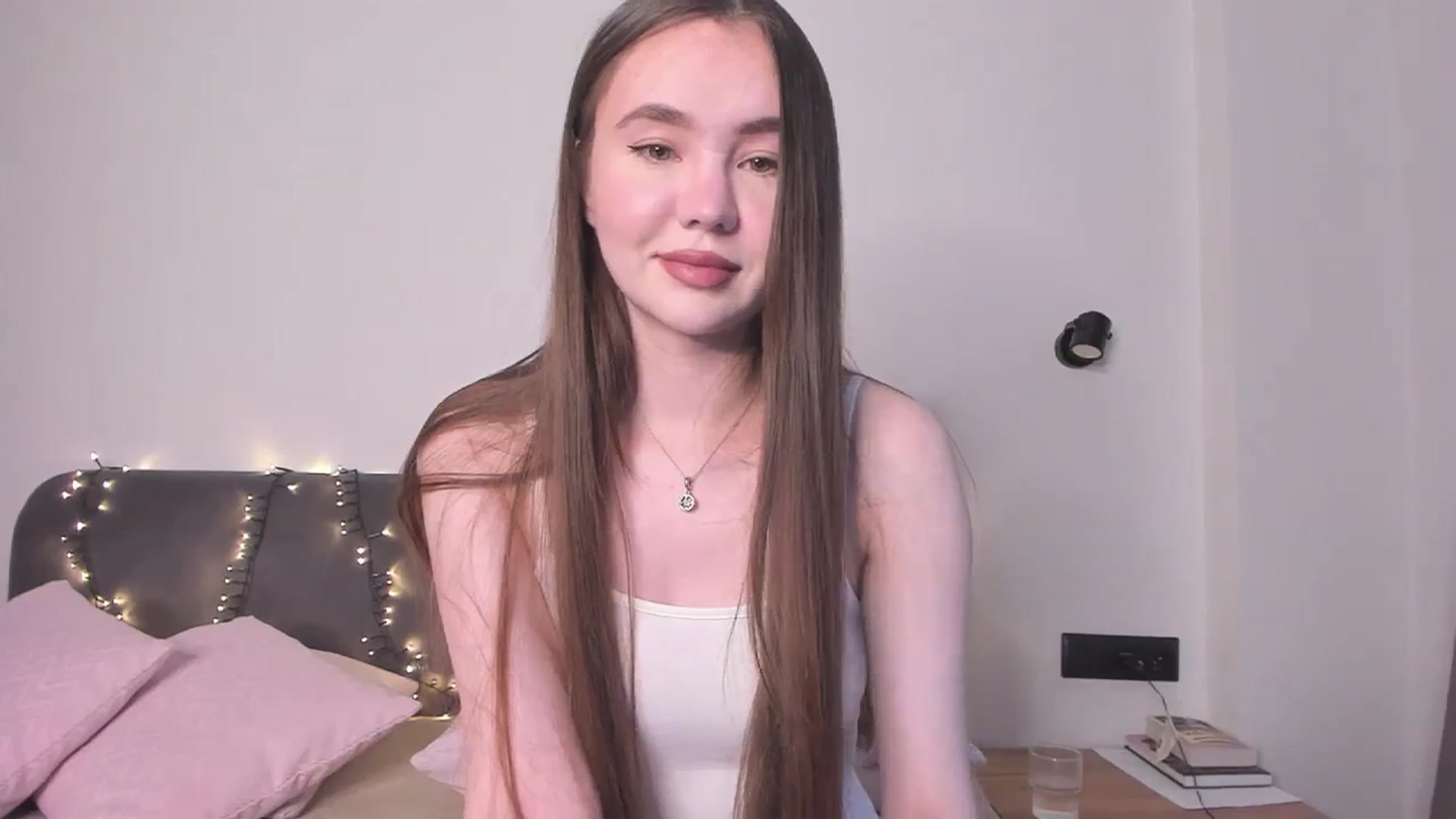 Gallery image thumbnail from SofiaShy's myfreecams stream on, 12/29/2023, 11:53 image 18 of 20
