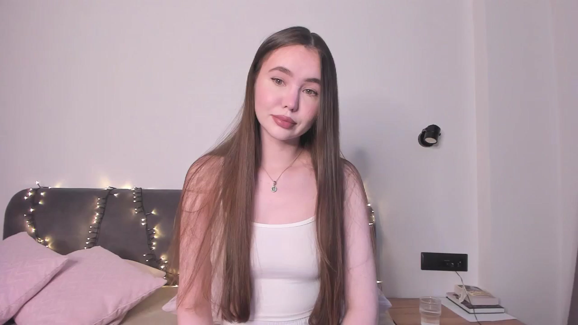 Gallery image thumbnail from SofiaShy's myfreecams stream on, 12/29/2023, 11:53 image 1 of 20