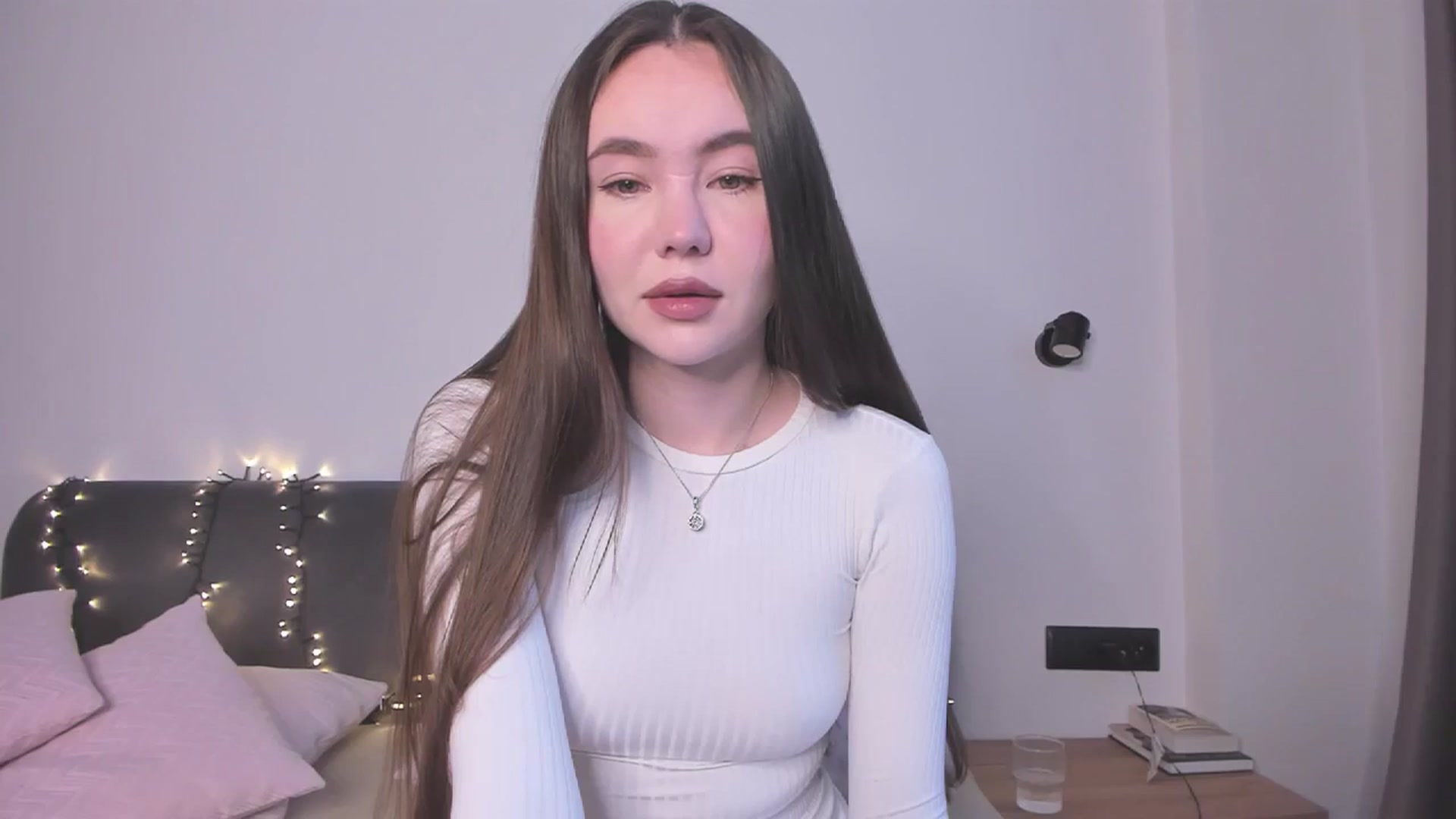 Gallery image thumbnail from SofiaShy's myfreecams stream on, 12/30/2023, 12:18 image 9 of 20