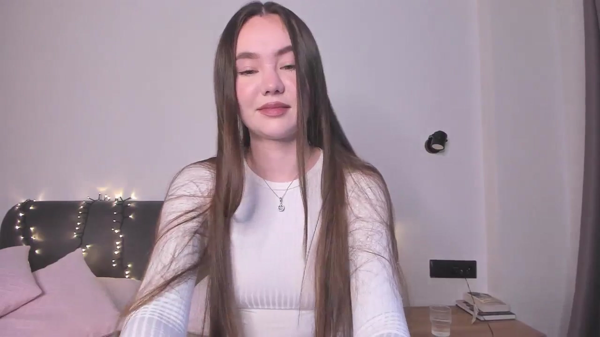 Gallery image thumbnail from SofiaShy's myfreecams stream on, 12/30/2023, 12:40 image 12 of 20