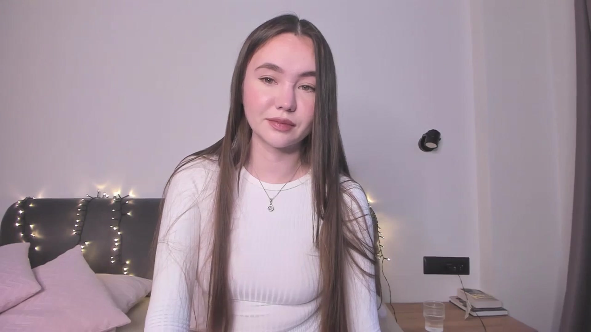 Gallery image thumbnail from SofiaShy's myfreecams stream on, 12/30/2023, 12:40 image 5 of 20