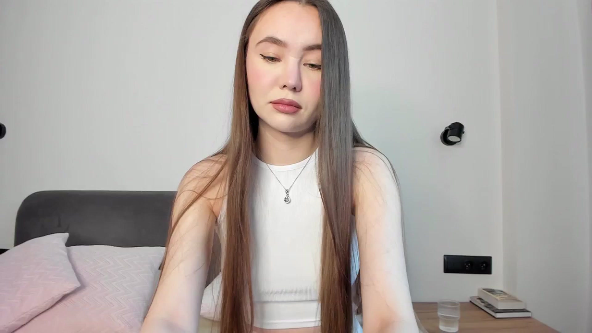 Gallery image thumbnail from SofiaShy's myfreecams stream on, 12/31/2023, 11:04 image 8 of 20