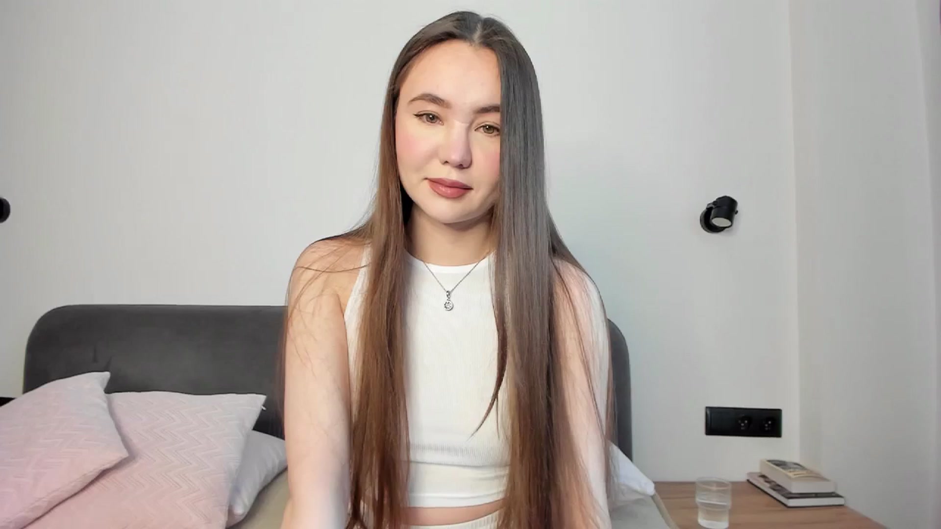 Gallery image thumbnail from SofiaShy's myfreecams stream on, 12/31/2023, 11:04 image 5 of 20
