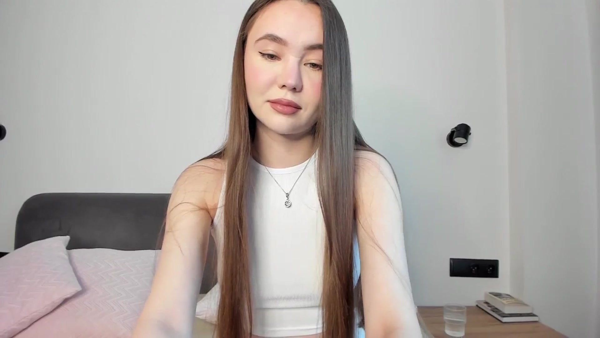 Gallery image thumbnail from SofiaShy's myfreecams stream on, 12/31/2023, 11:04 image 12 of 20