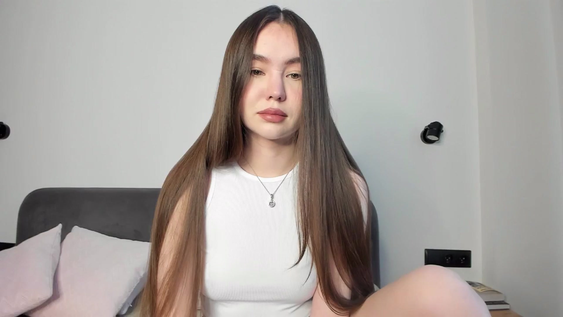 Gallery image thumbnail from SofiaShy's myfreecams stream on, 01/08/2024, 10:58 image 6 of 20