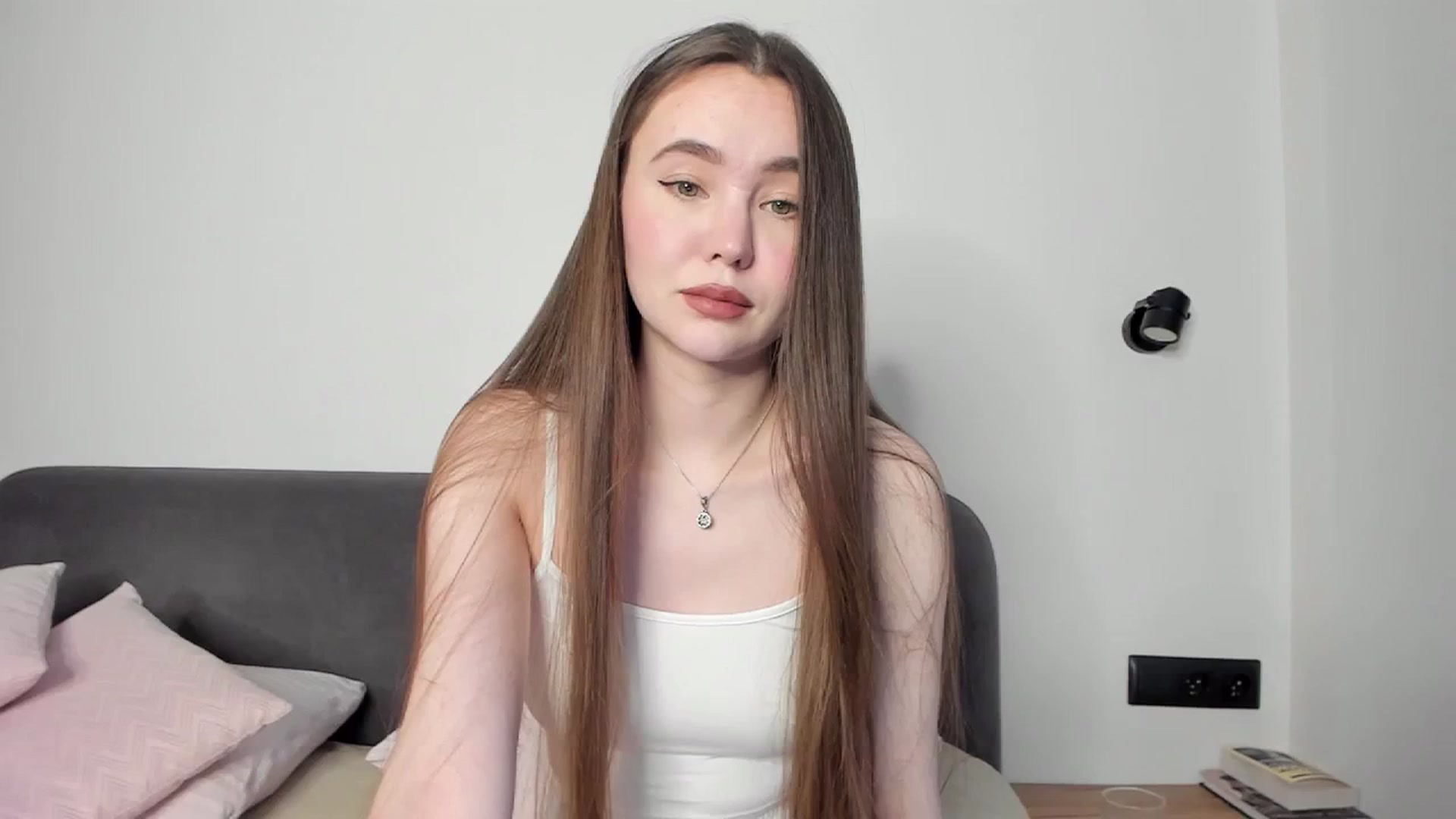 Gallery image thumbnail from SofiaShy's myfreecams stream on, 01/09/2024, 12:28 image 2 of 20