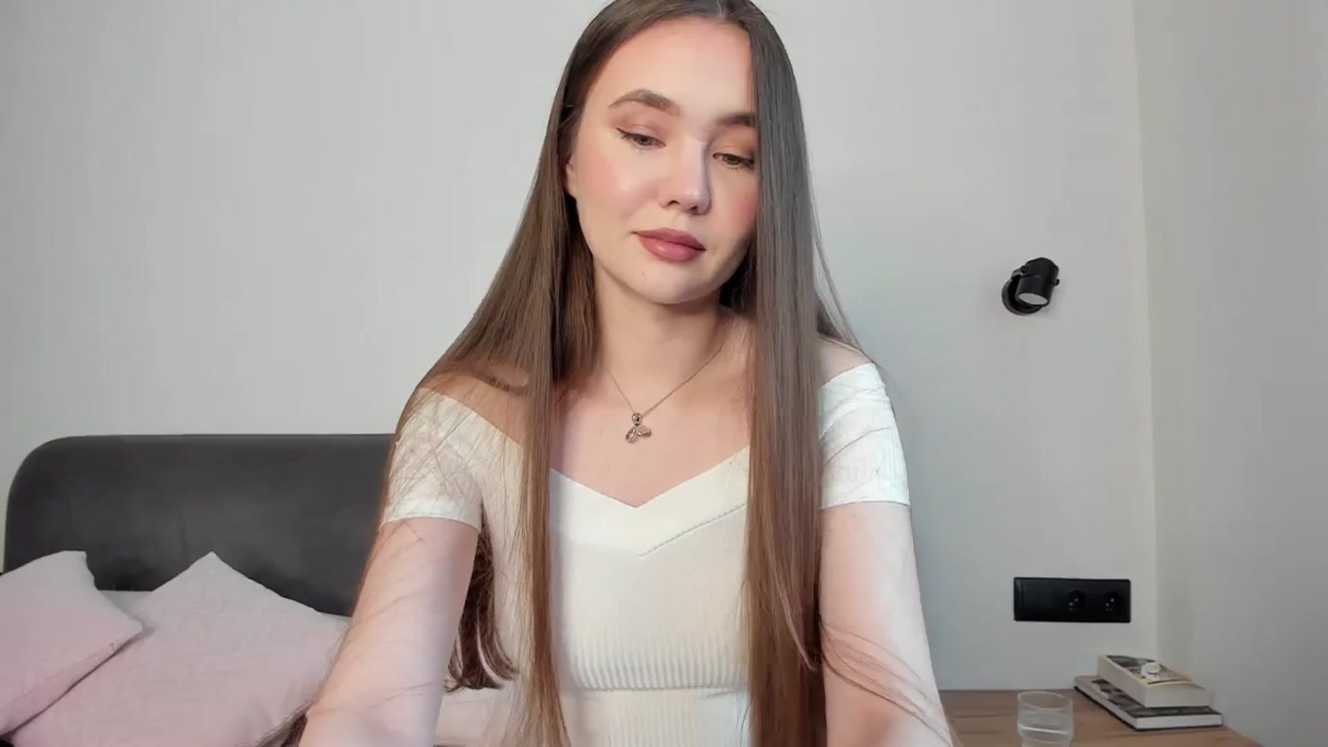 Gallery image thumbnail from SofiaShy's myfreecams stream on, 02/11/2024, 11:51 image 5 of 20