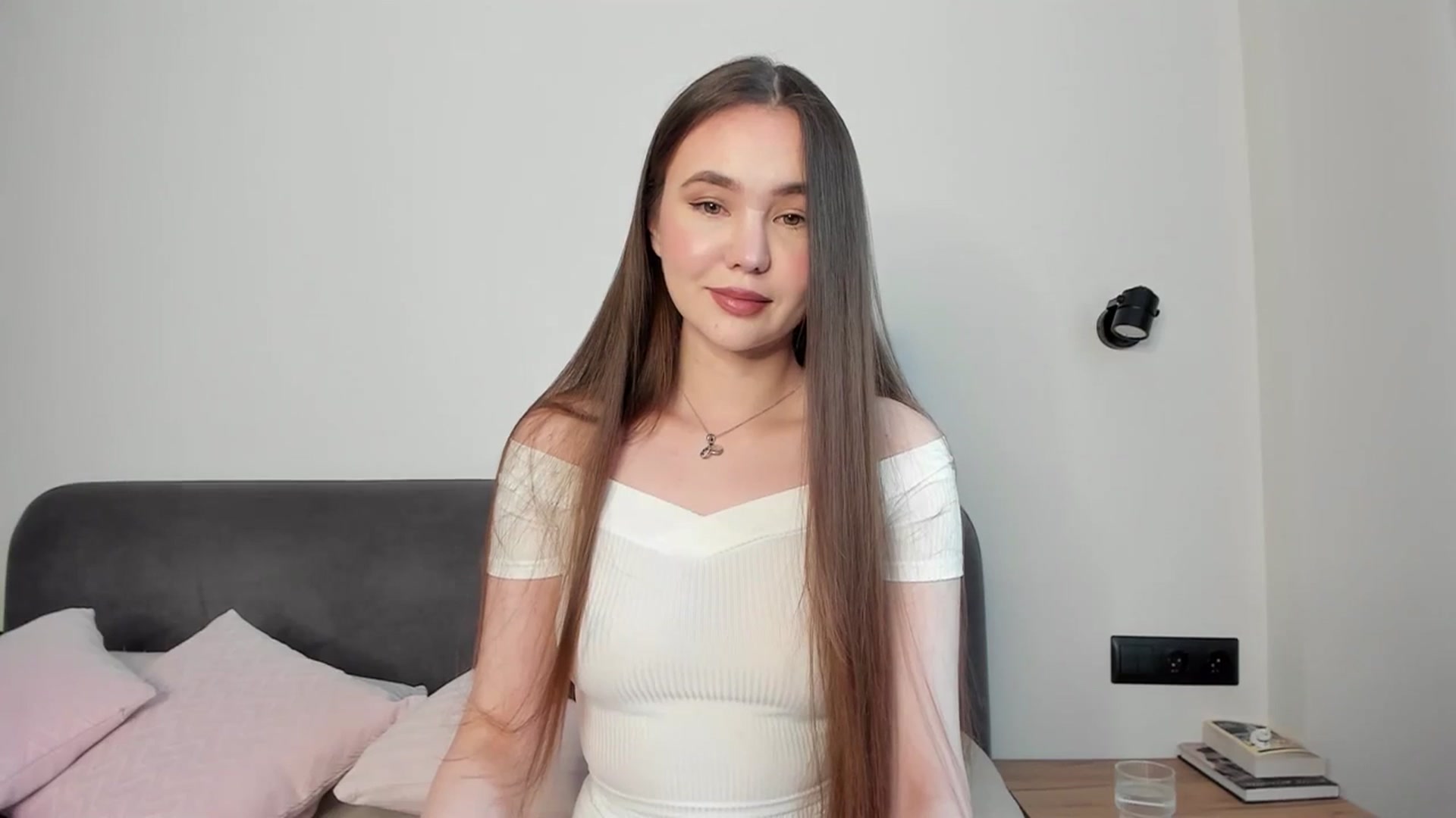 Gallery image thumbnail from SofiaShy's myfreecams stream on, 02/11/2024, 11:51 image 4 of 20