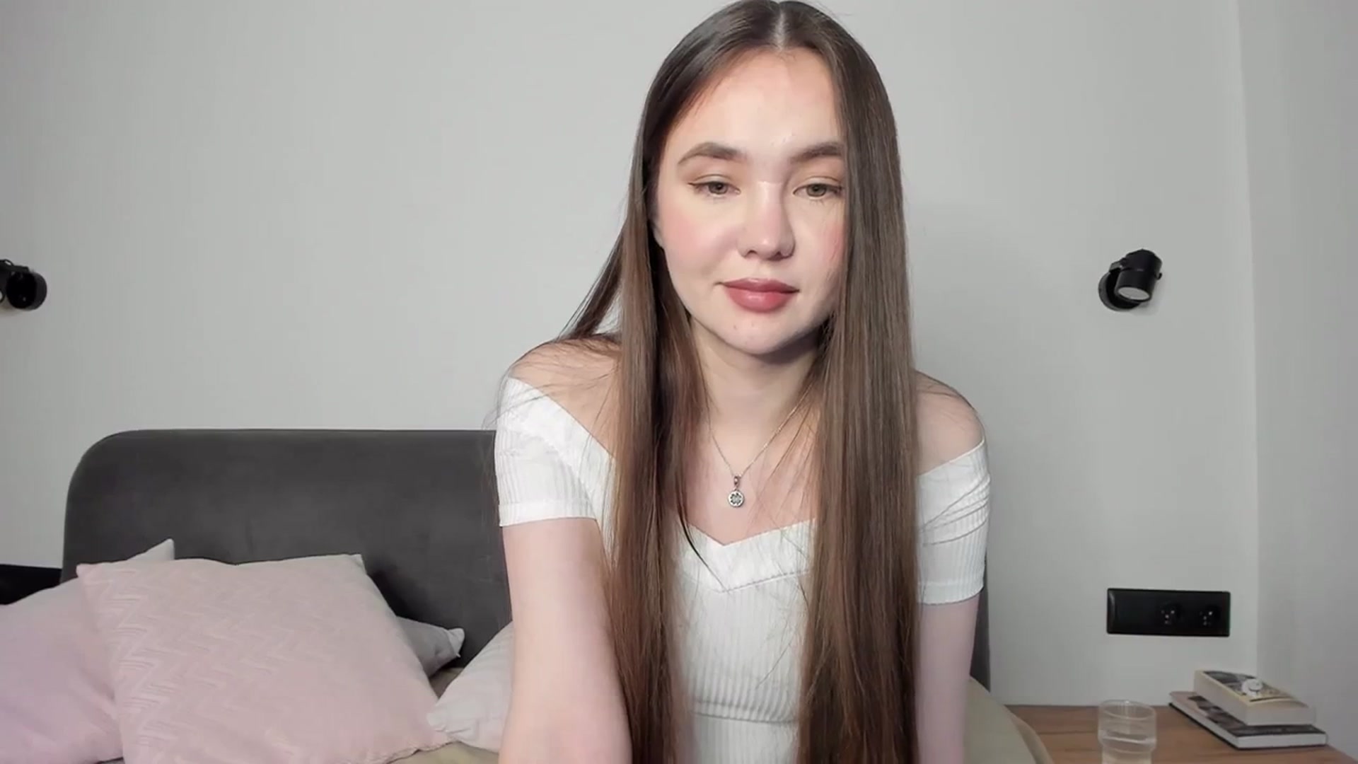 Gallery image thumbnail from SofiaShy's myfreecams stream on, 02/11/2024, 14:28 image 13 of 20