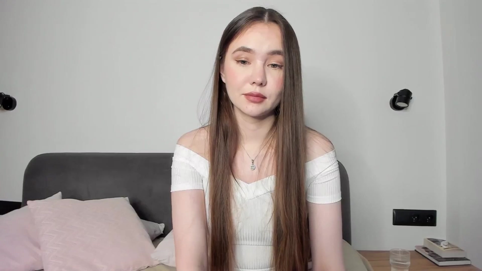 Gallery image thumbnail from SofiaShy's myfreecams stream on, 02/11/2024, 14:28 image 15 of 20