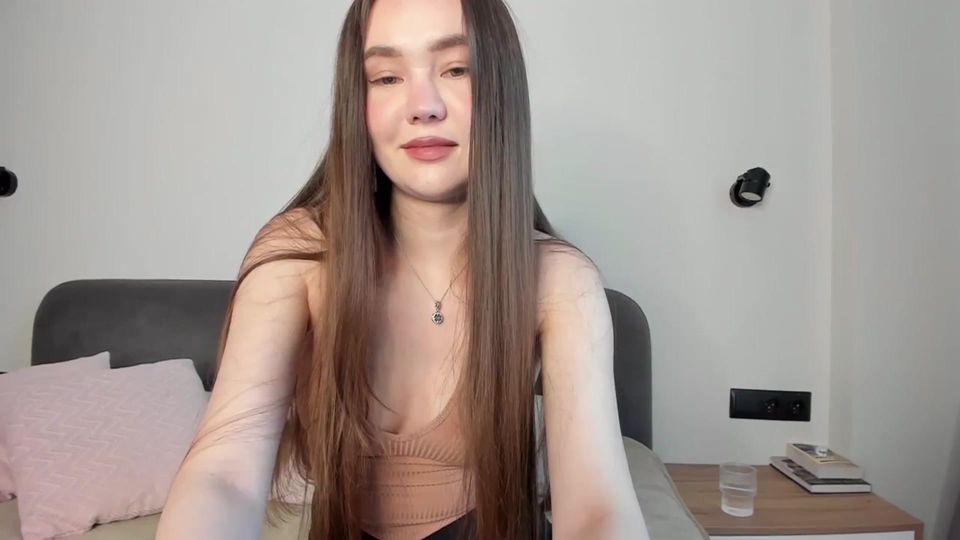Gallery image thumbnail from SofiaShy's myfreecams stream on, 02/12/2024, 13:19 image 2 of 20