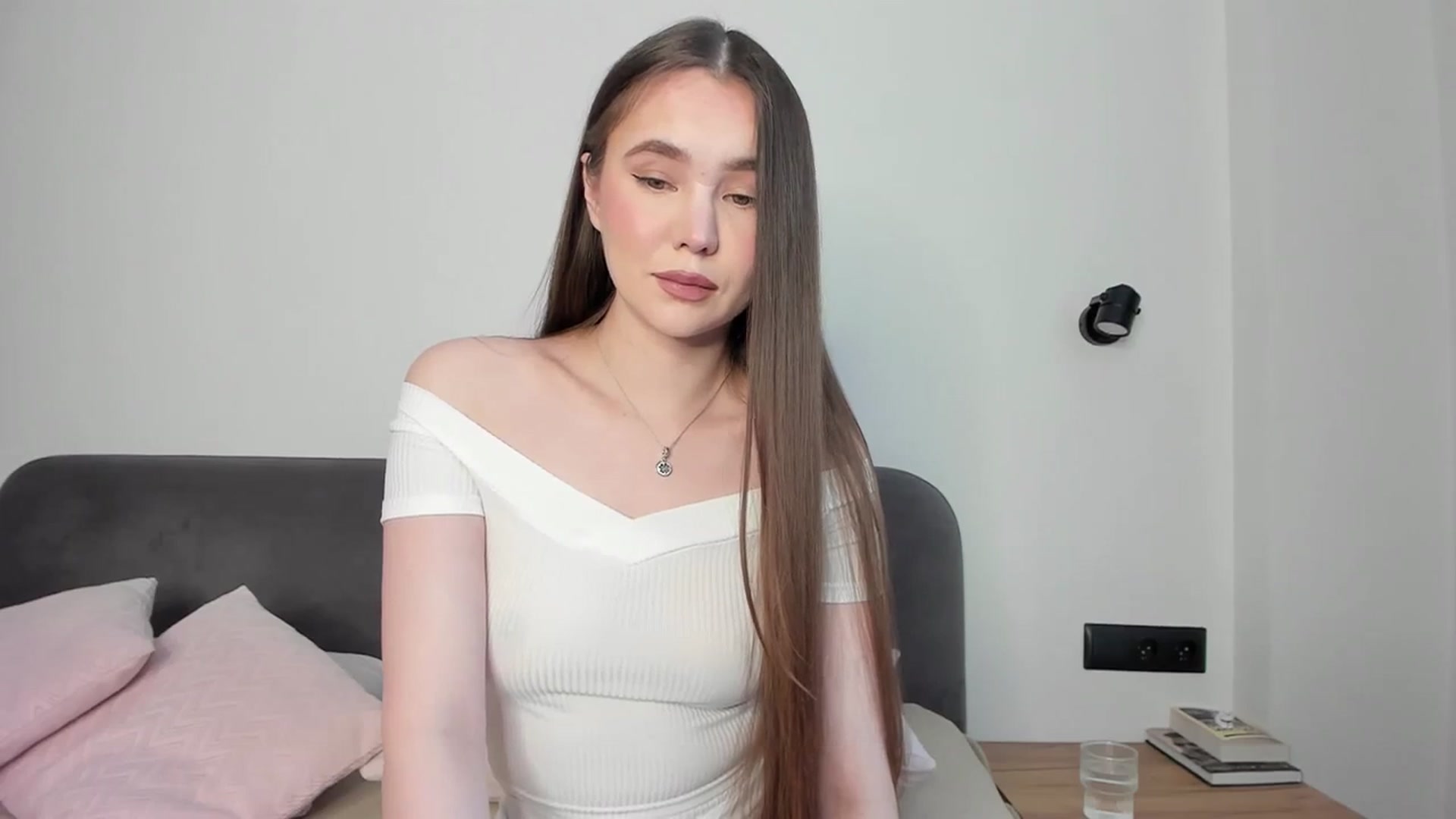 Gallery image thumbnail from SofiaShy's myfreecams stream on, 02/15/2024, 12:07 image 11 of 20
