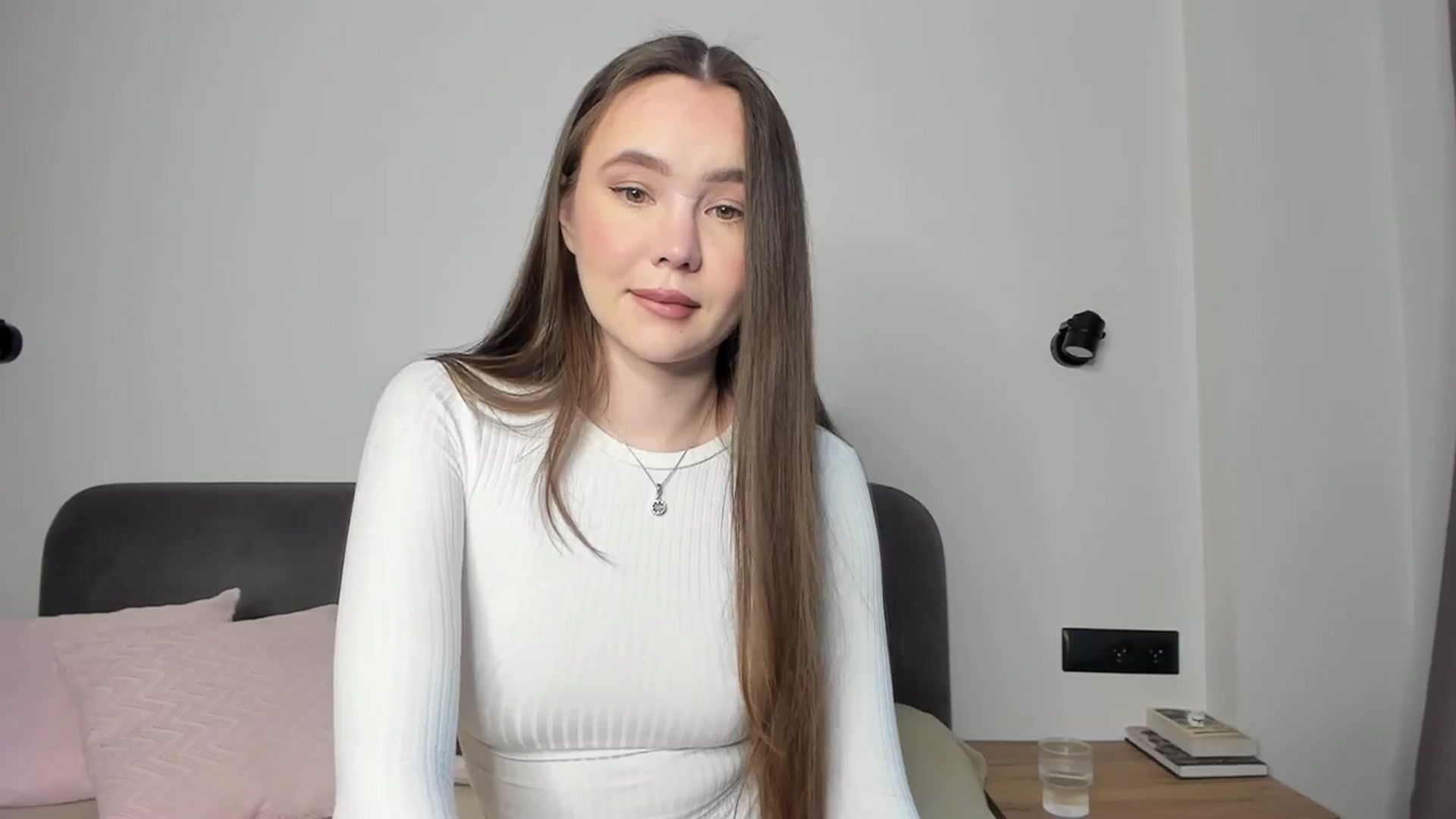 Gallery image thumbnail from SofiaShy's myfreecams stream on, 02/27/2024, 14:17 image 6 of 20