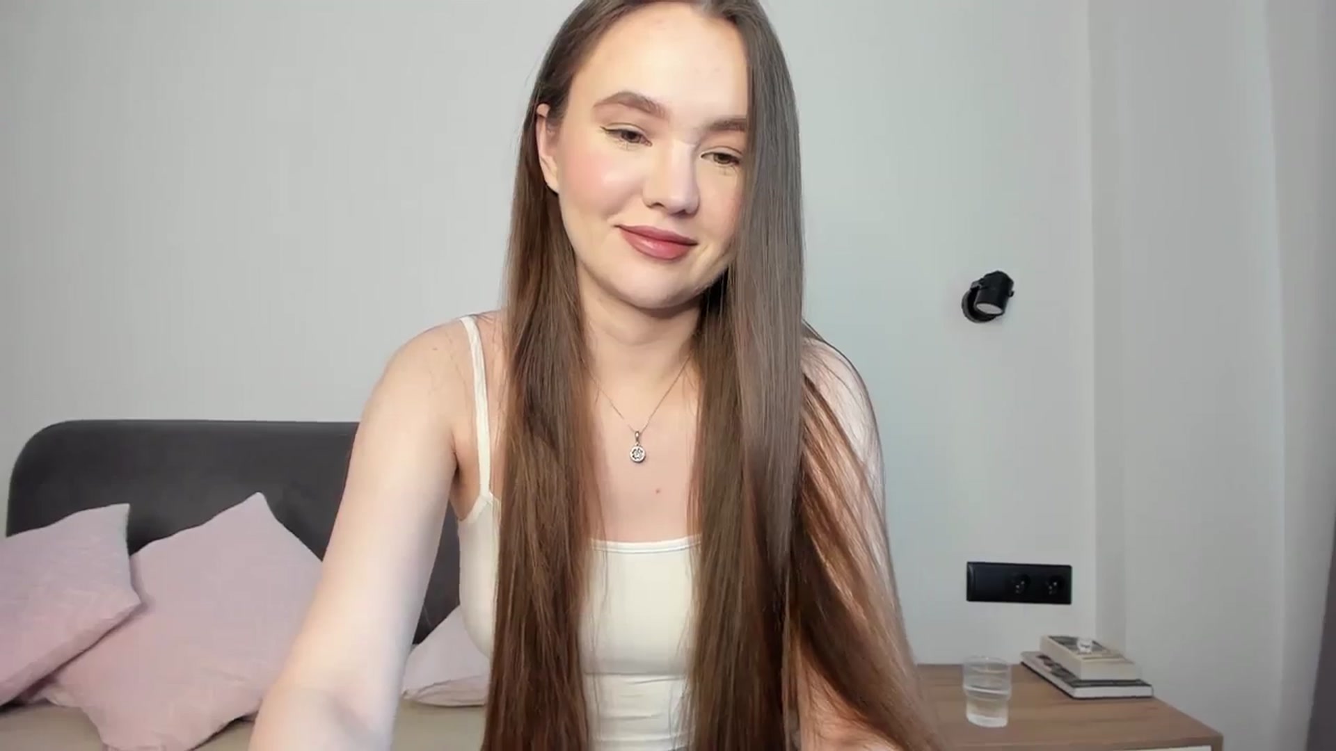 Gallery image thumbnail from SofiaShy's myfreecams stream on, 03/09/2024, 10:55 image 5 of 20