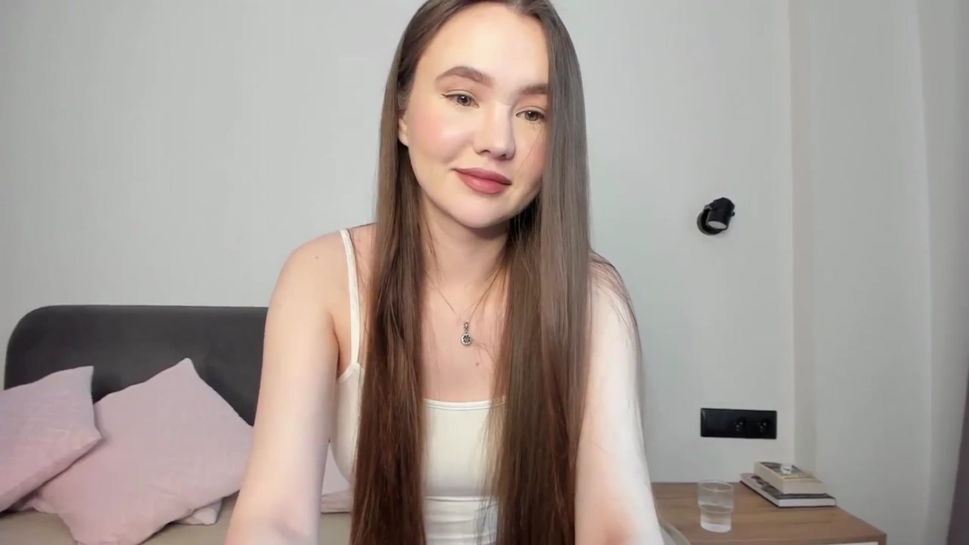 Gallery image thumbnail from SofiaShy's myfreecams stream on, 03/09/2024, 10:55 image 19 of 20