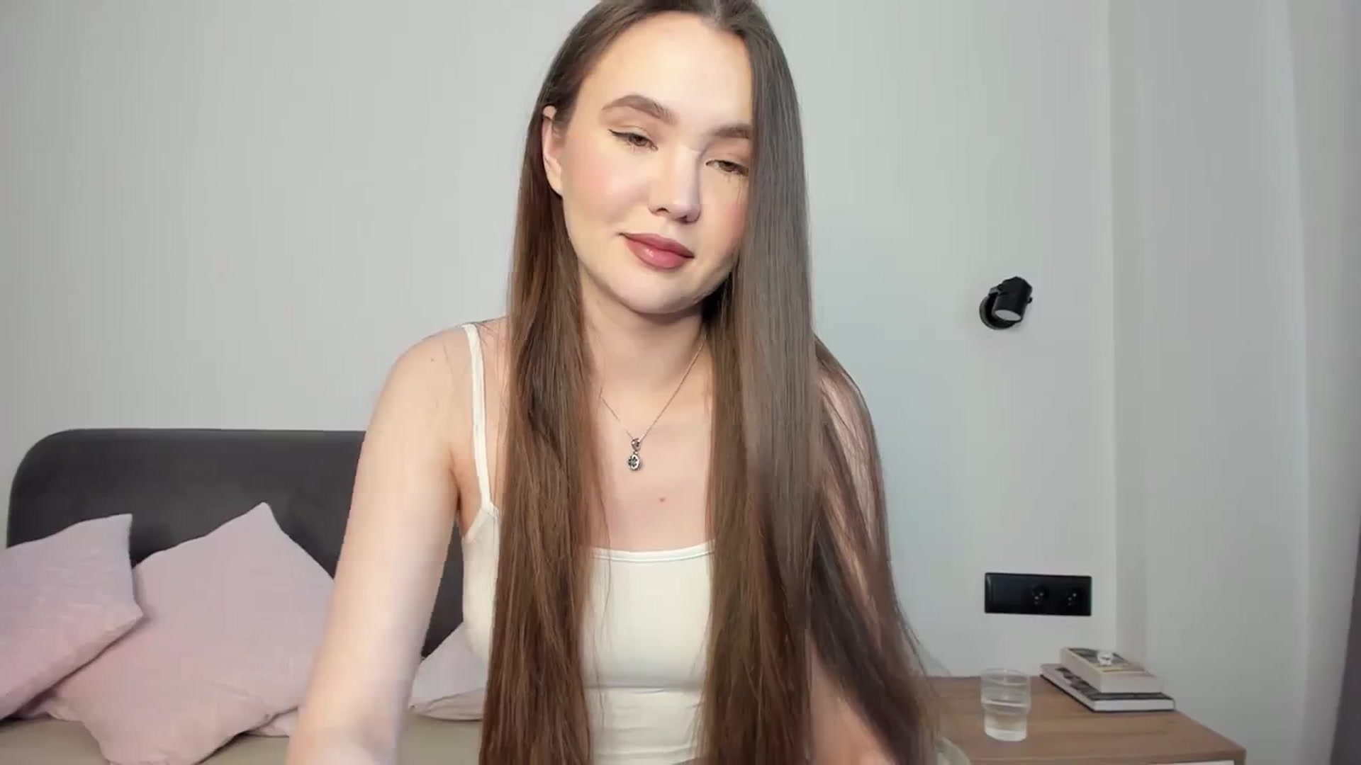 Gallery image thumbnail from SofiaShy's myfreecams stream on, 03/09/2024, 10:55 image 4 of 20