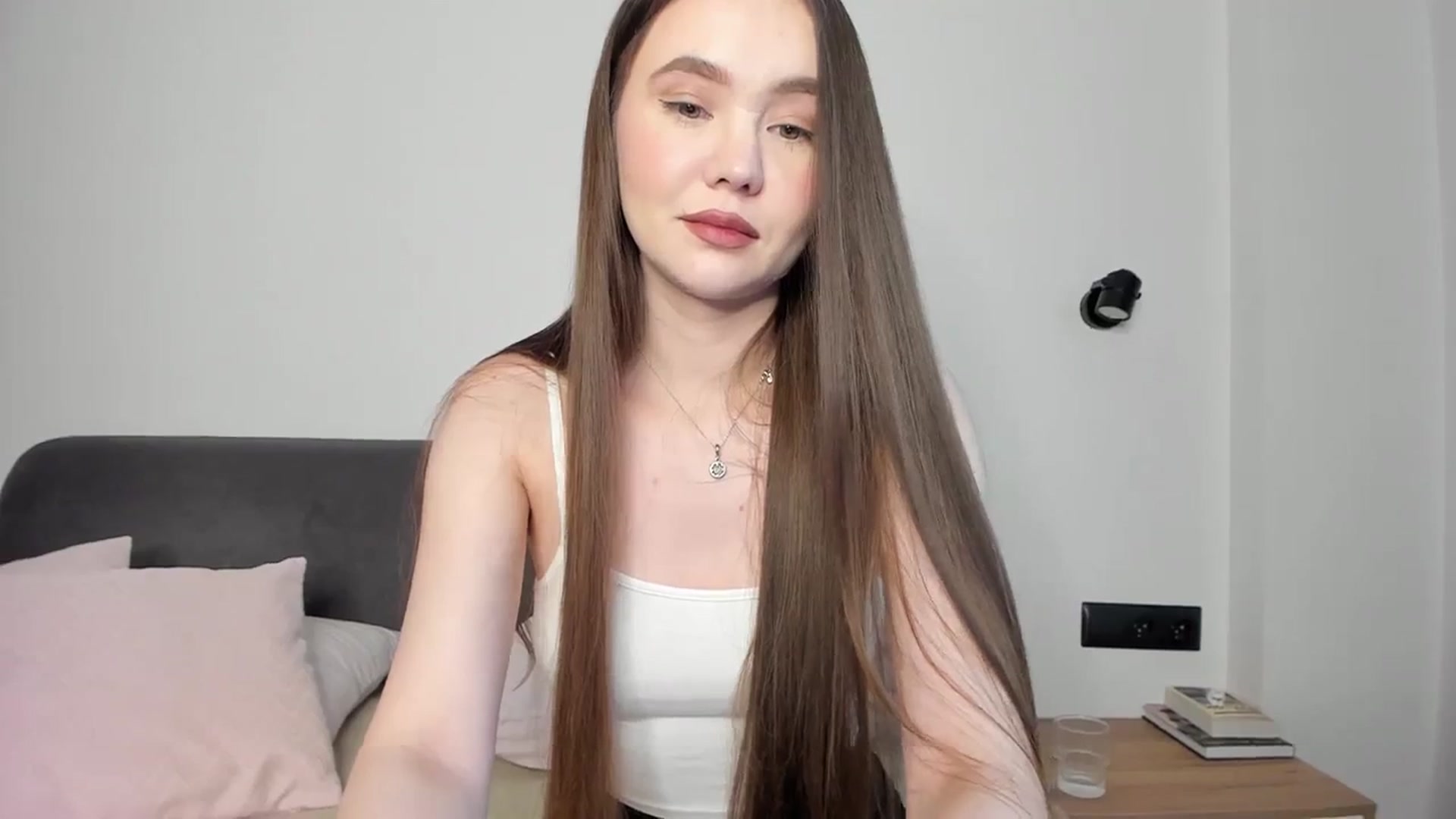 Gallery image thumbnail from SofiaShy's myfreecams stream on, 03/09/2024, 12:36 image 16 of 20