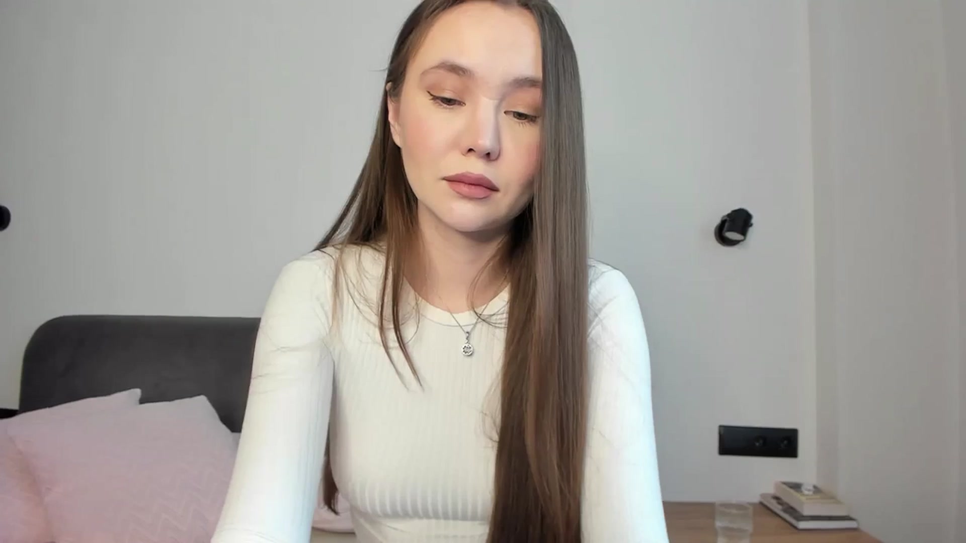 Gallery image thumbnail from SofiaShy's myfreecams stream on, 03/10/2024, 11:39 image 15 of 20