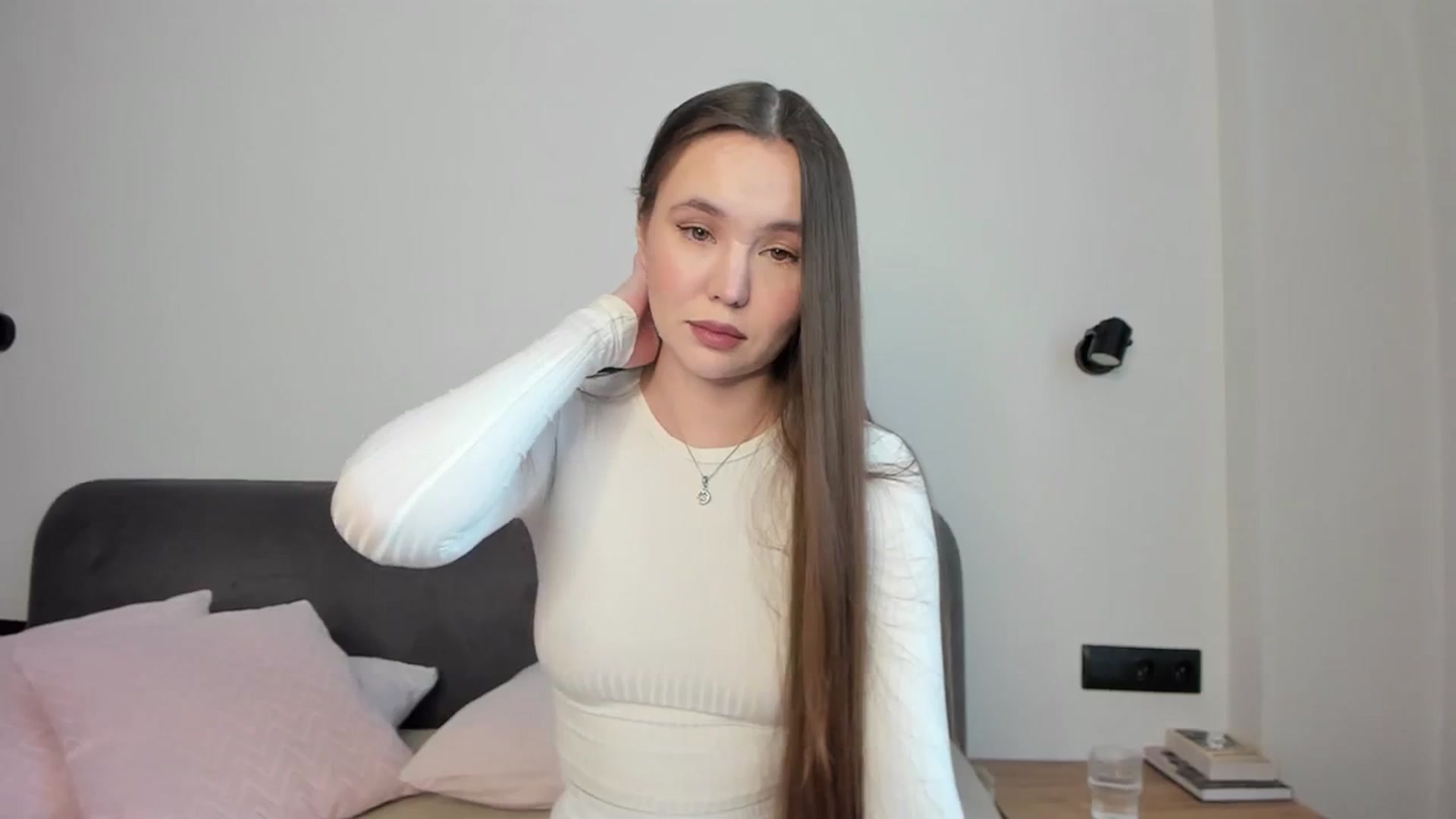 Gallery image thumbnail from SofiaShy's myfreecams stream on, 03/10/2024, 11:39 image 4 of 20