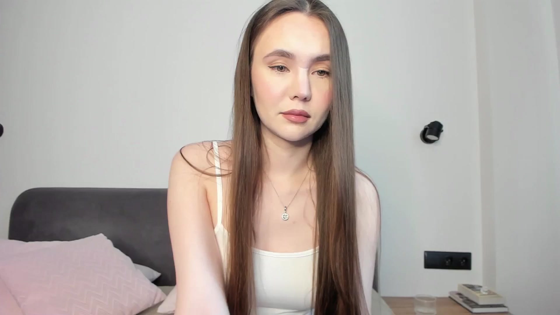 Gallery image thumbnail from SofiaShy's myfreecams stream on, 03/26/2024, 10:42 image 10 of 20