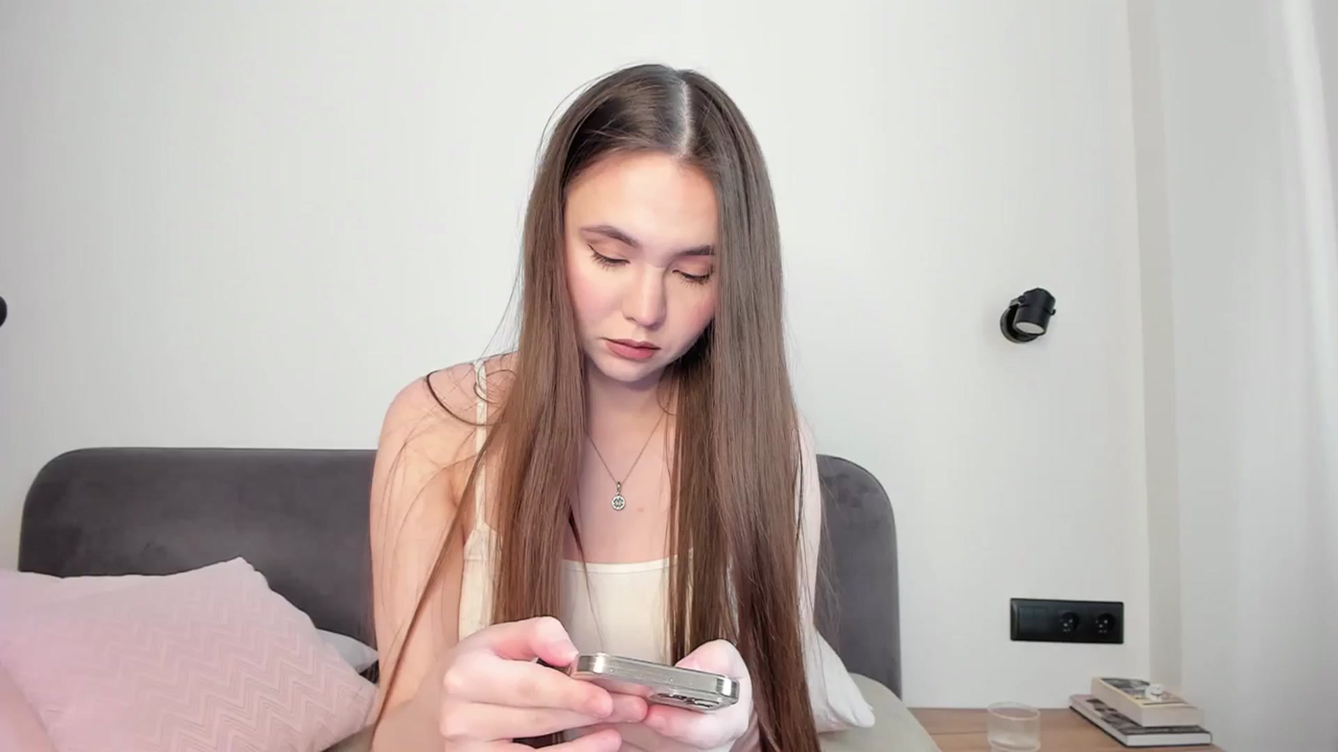 Gallery image thumbnail from SofiaShy's myfreecams stream on, 03/26/2024, 10:42 image 4 of 20
