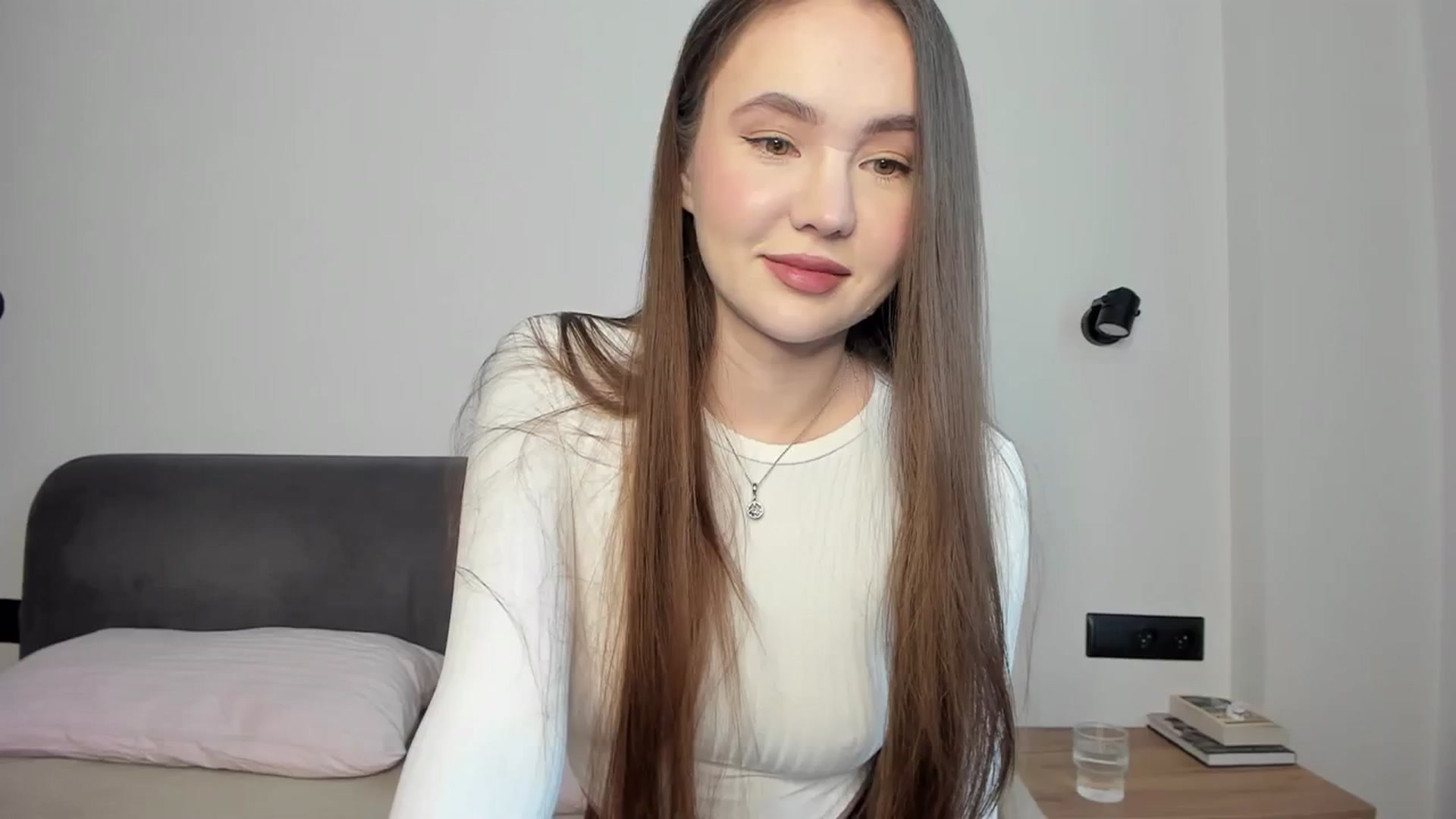 Gallery image thumbnail from SofiaShy's myfreecams stream on, 03/30/2024, 13:32 image 1 of 20