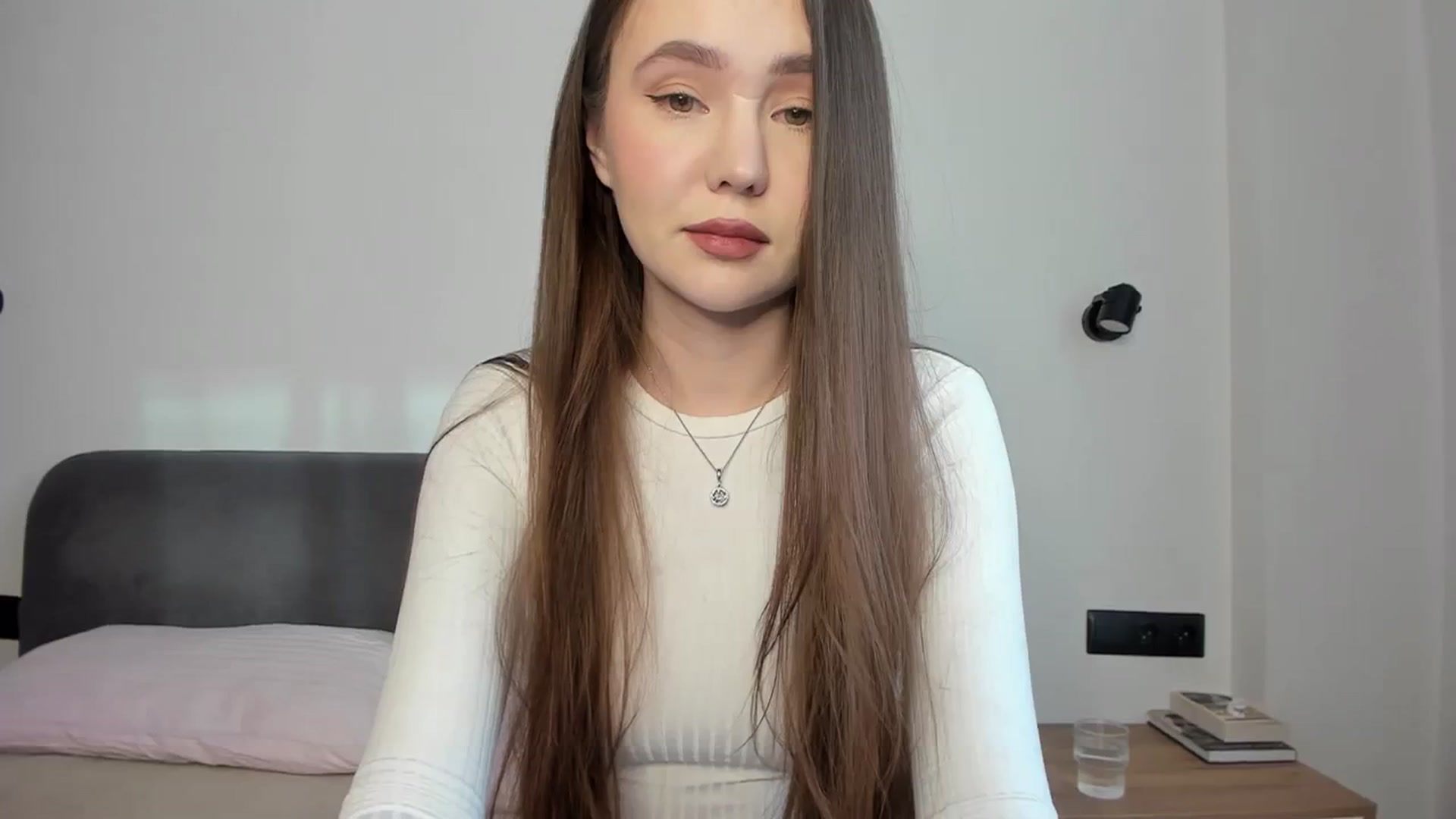 Gallery image thumbnail from SofiaShy's myfreecams stream on, 03/30/2024, 14:03 image 6 of 20