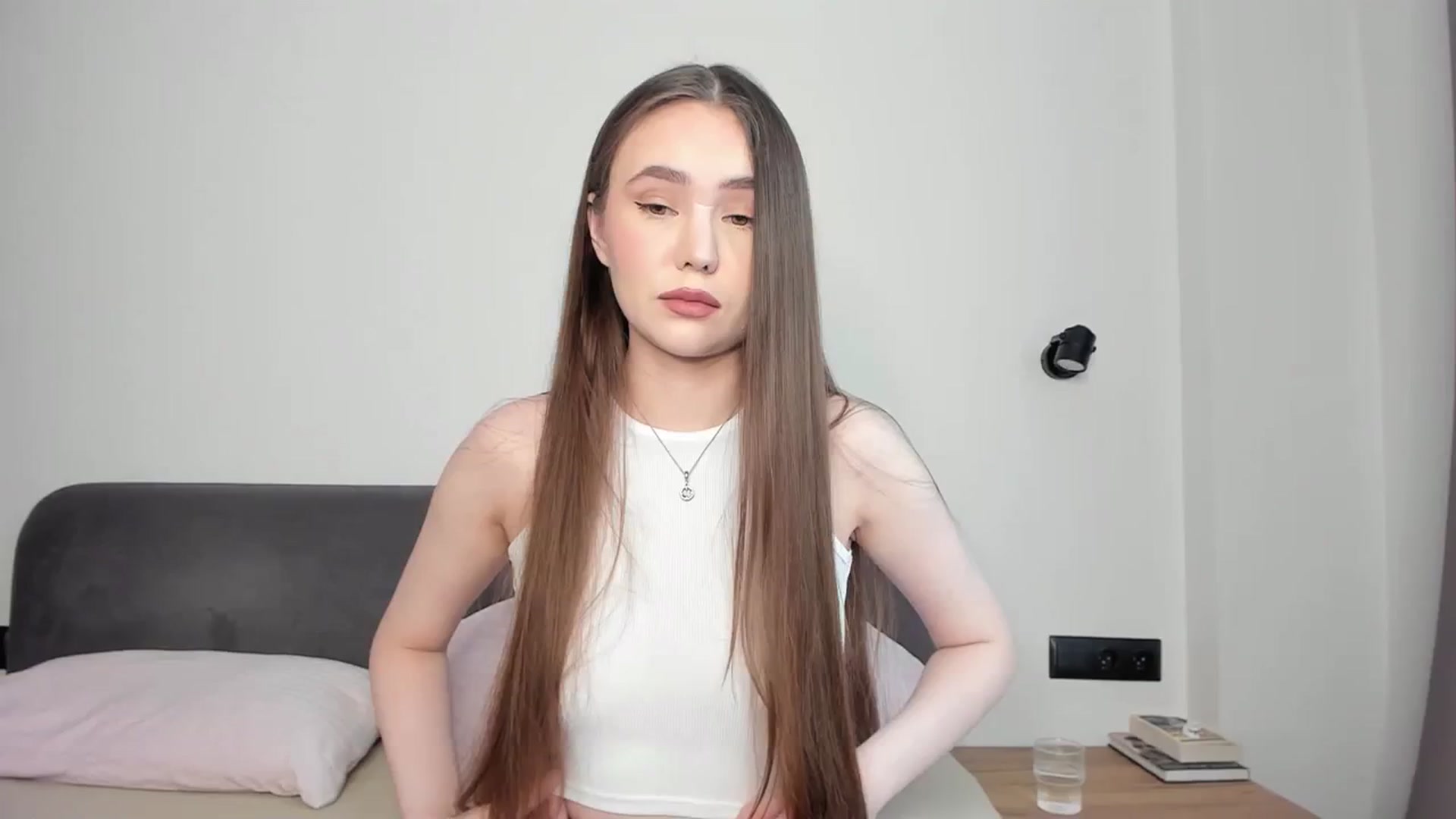 Gallery image thumbnail from SofiaShy's myfreecams stream on, 03/31/2024, 12:44 image 18 of 20