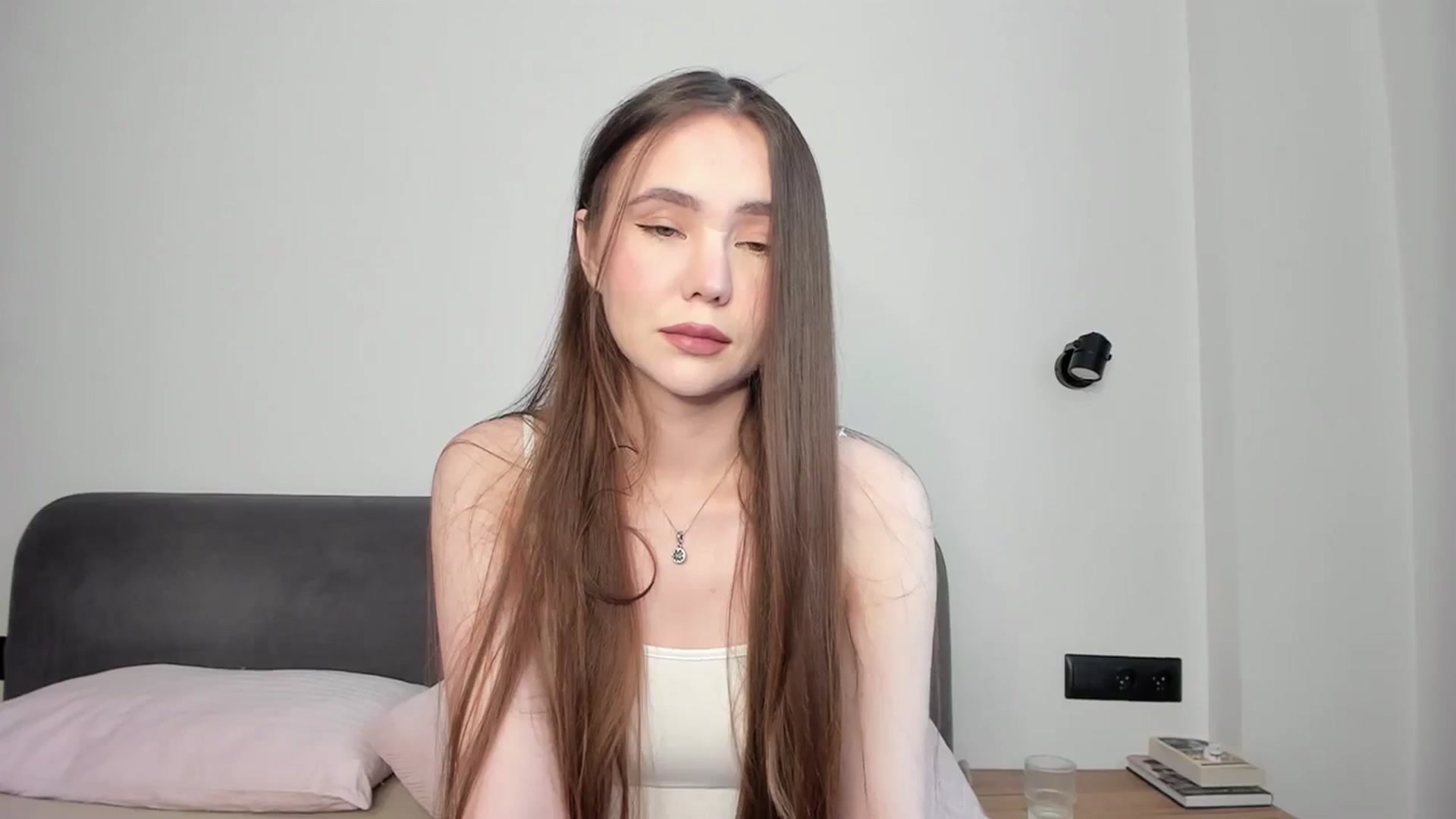 Gallery image thumbnail from SofiaShy's myfreecams stream on, 04/05/2024, 12:46 image 18 of 20