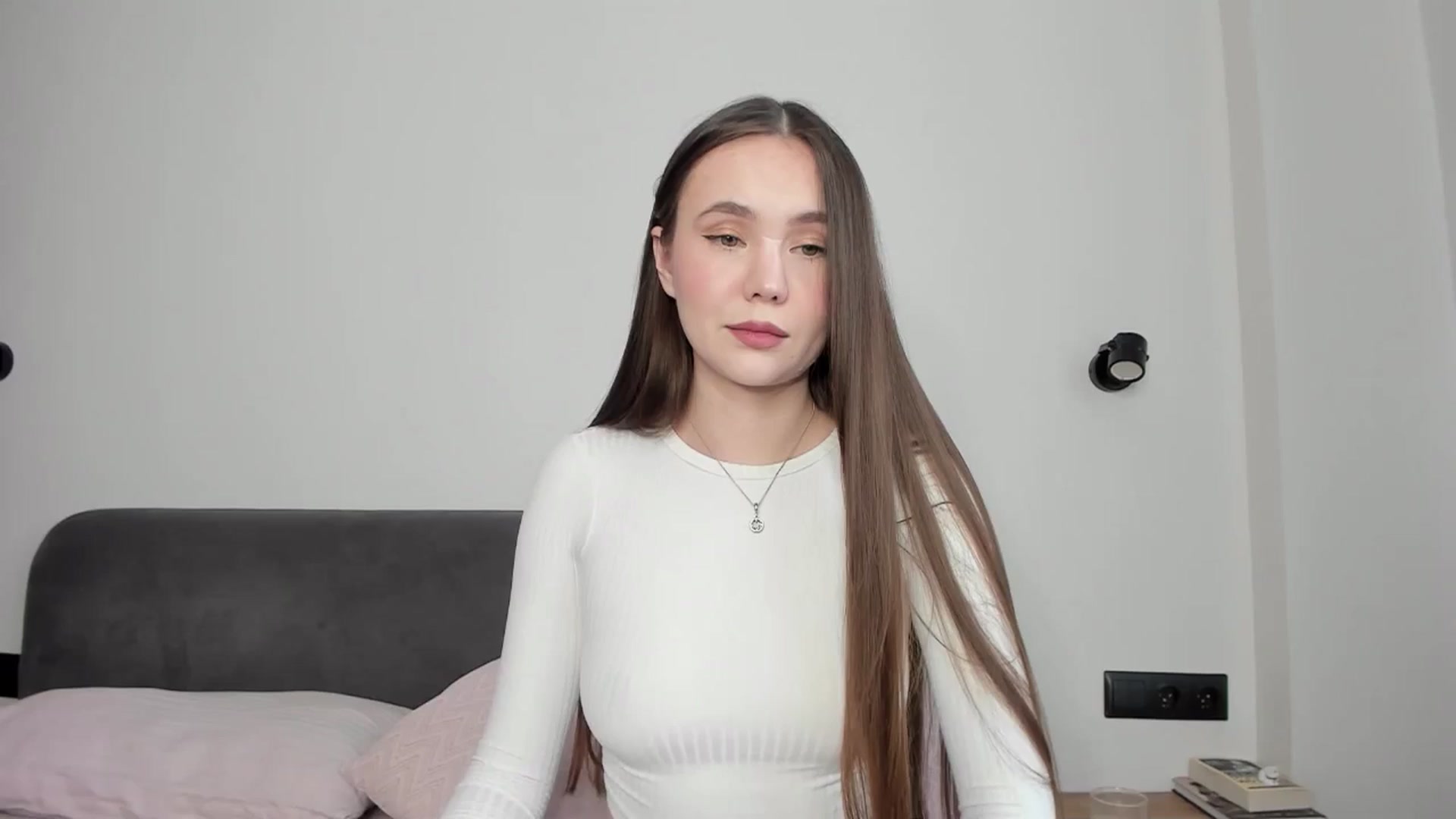Gallery image thumbnail from SofiaShy's myfreecams stream on, 04/29/2024, 14:06 image 11 of 20