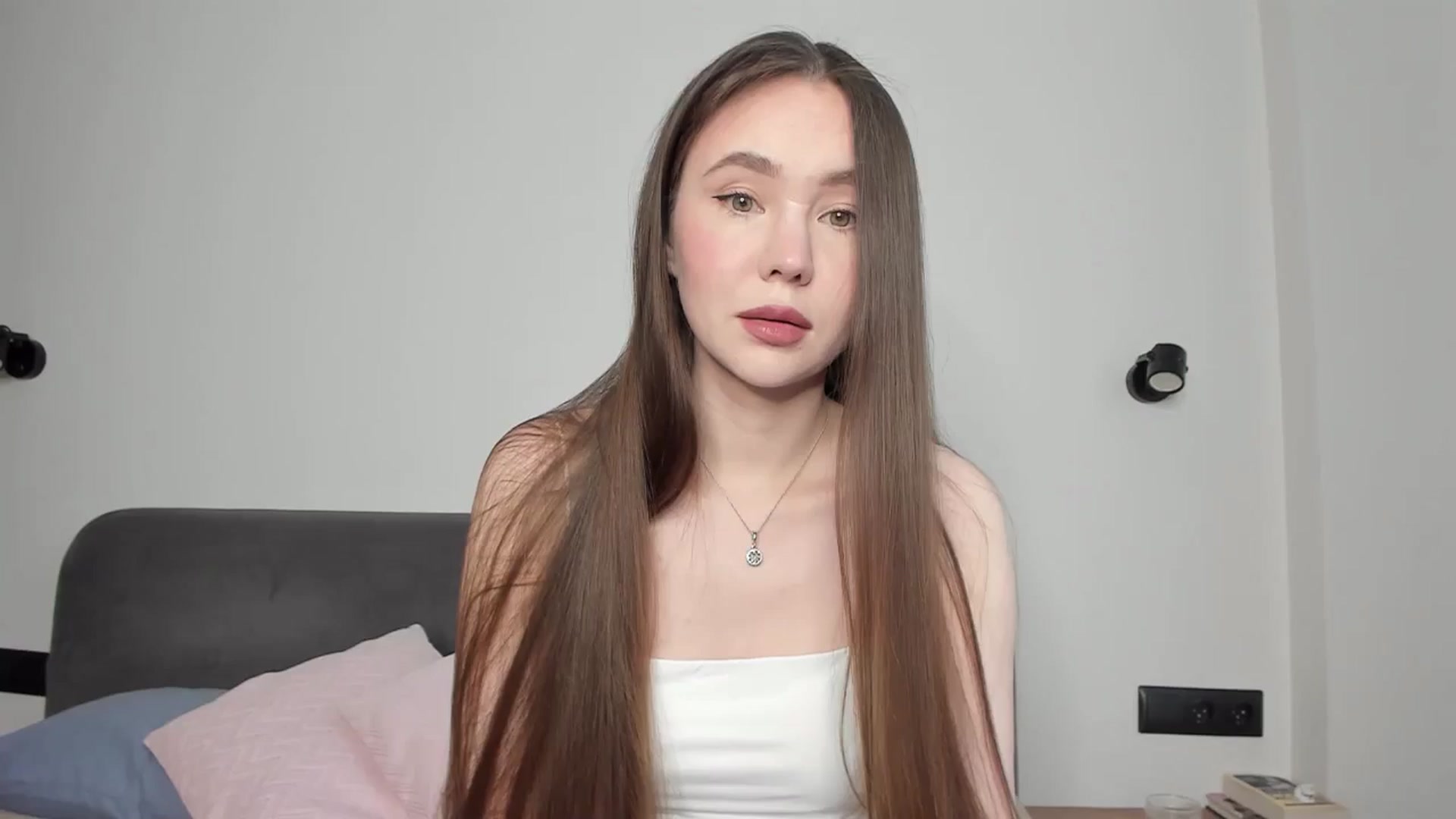 Gallery image thumbnail from SofiaShy's myfreecams stream on, 05/07/2024, 11:24 image 1 of 20