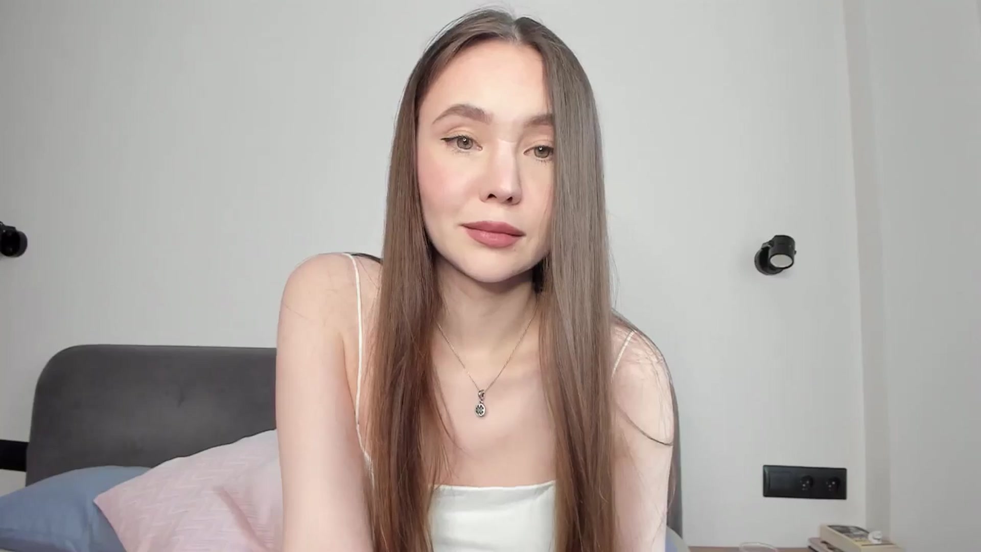 Gallery image thumbnail from SofiaShy's myfreecams stream on, 05/07/2024, 12:03 image 8 of 20