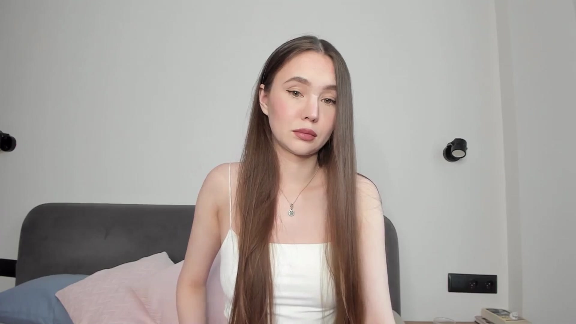 Gallery image thumbnail from SofiaShy's myfreecams stream on, 05/07/2024, 12:03 image 17 of 20