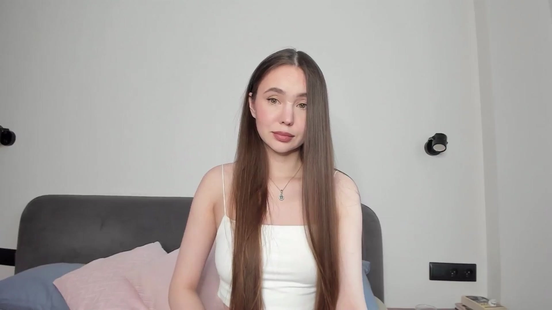 Gallery image thumbnail from SofiaShy's myfreecams stream on, 05/07/2024, 12:03 image 19 of 20