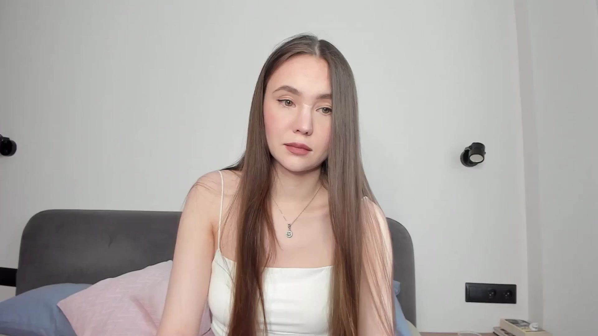 Gallery image thumbnail from SofiaShy's myfreecams stream on, 05/07/2024, 12:03 image 1 of 20