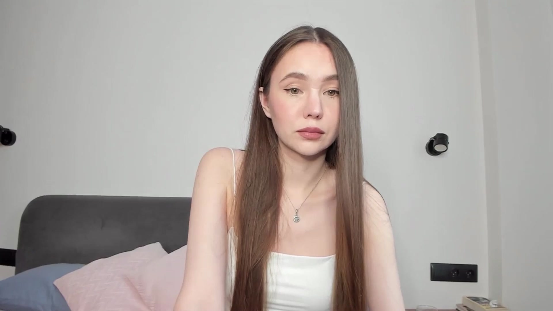 Gallery image thumbnail from SofiaShy's myfreecams stream on, 05/07/2024, 12:03 image 18 of 20