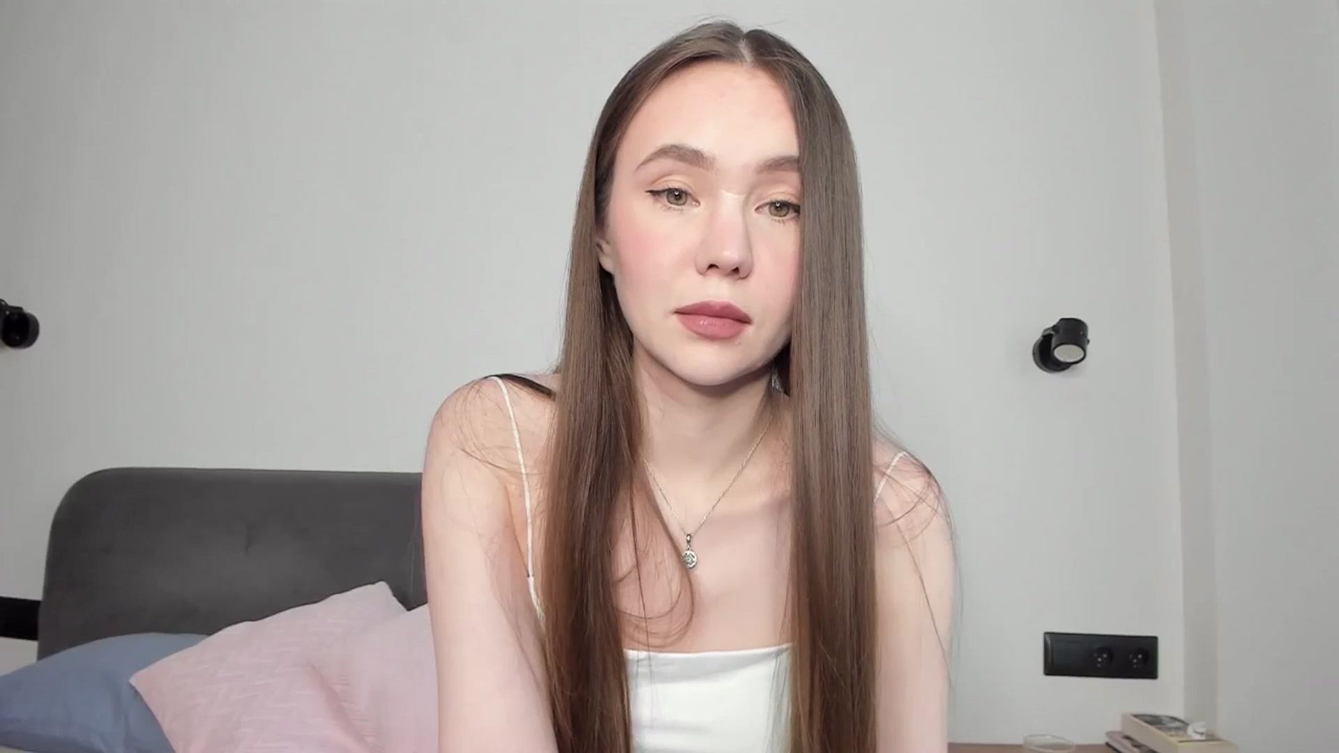 Gallery image thumbnail from SofiaShy's myfreecams stream on, 05/07/2024, 13:30 image 4 of 20