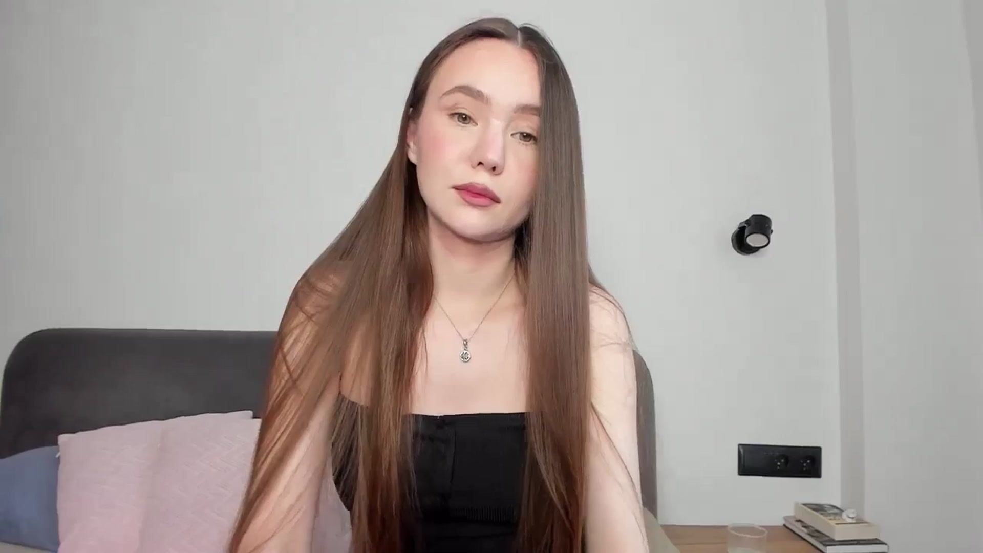 Gallery image thumbnail from SofiaShy's myfreecams stream on, 05/10/2024, 13:27 image 15 of 20