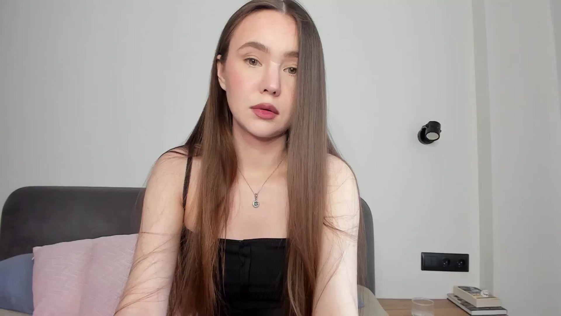 Gallery image thumbnail from SofiaShy's myfreecams stream on, 05/10/2024, 13:27 image 6 of 20