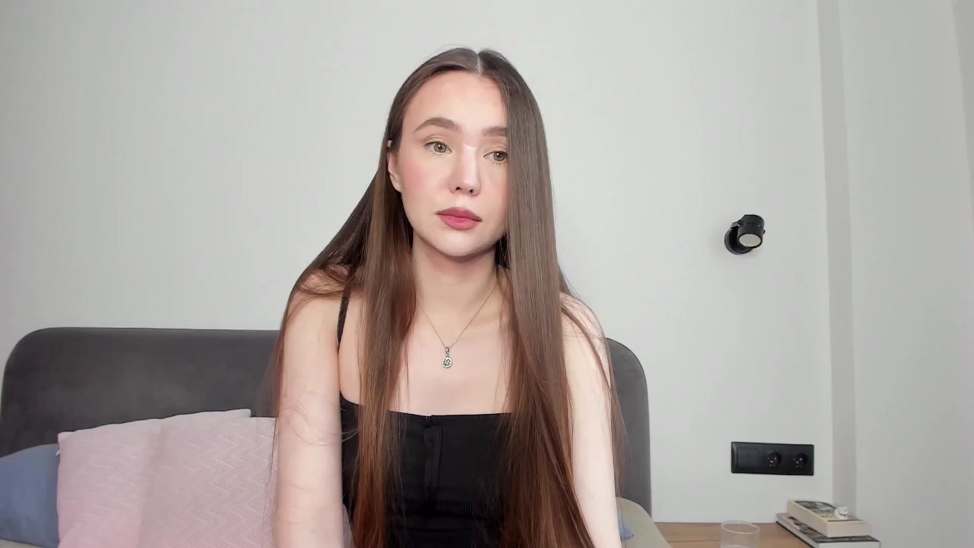 Gallery image thumbnail from SofiaShy's myfreecams stream on, 05/10/2024, 13:27 image 11 of 20