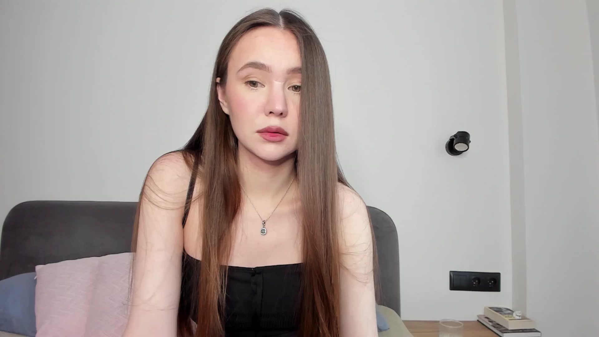Gallery image thumbnail from SofiaShy's myfreecams stream on, 05/10/2024, 13:27 image 8 of 20