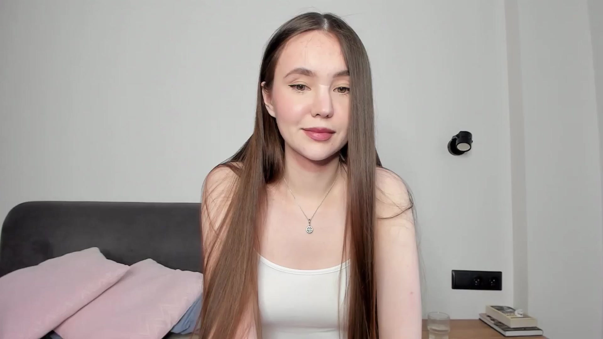 Gallery image thumbnail from SofiaShy's myfreecams stream on, 05/11/2024, 14:15 image 13 of 20